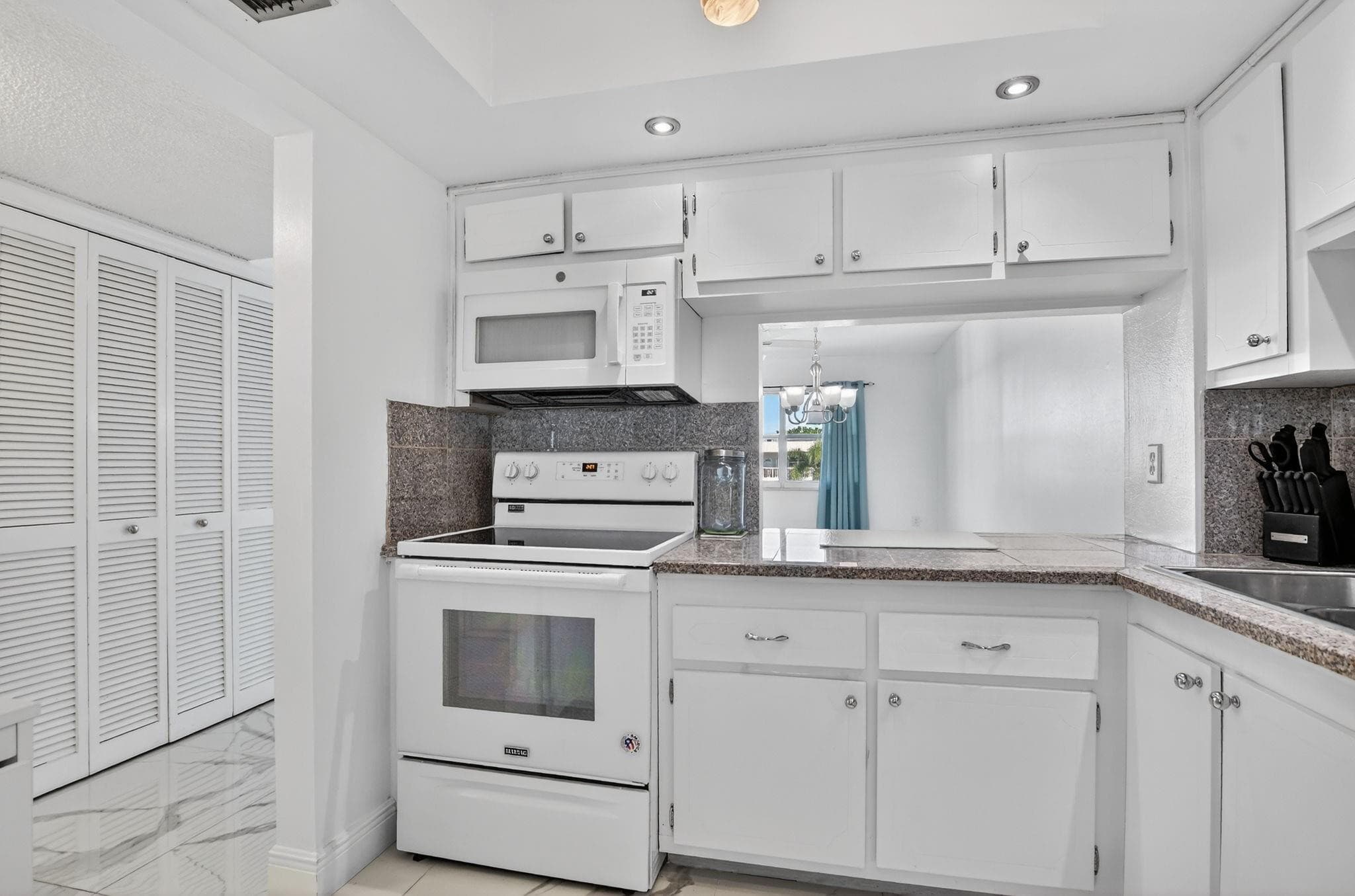 9872 Marina Boulevard 1433, Boca Raton, FL 33428 — photo 13 of 40