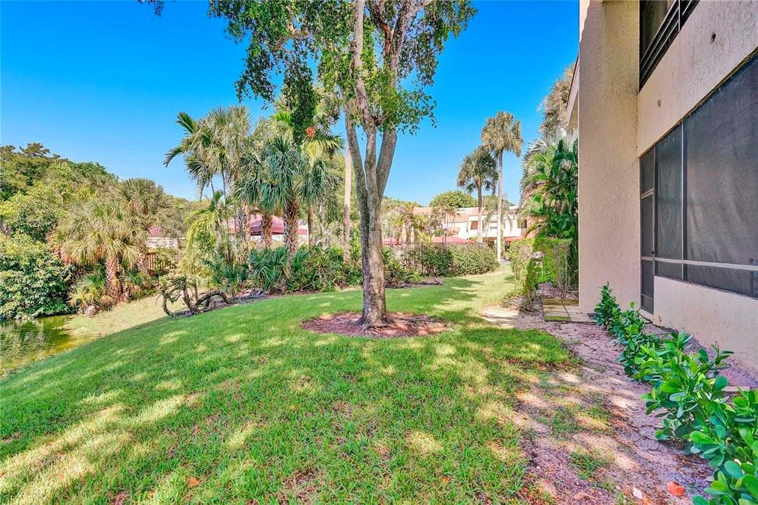 7484 La Paz Boulevard 101, Boca Raton, FL 33433 — photo 7 of 46