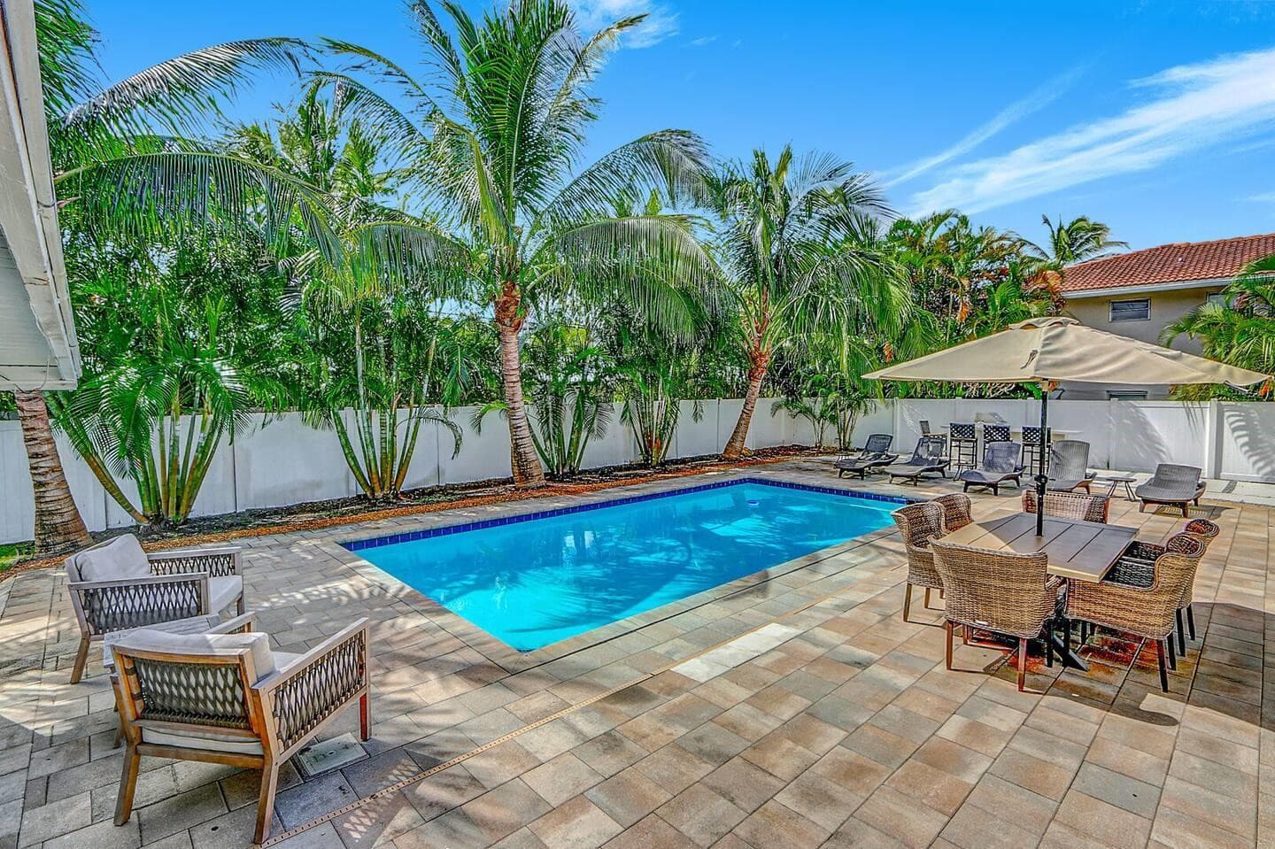 2740 NE 30th Place, Fort Lauderdale, FL 33306 — photo 1 of 22