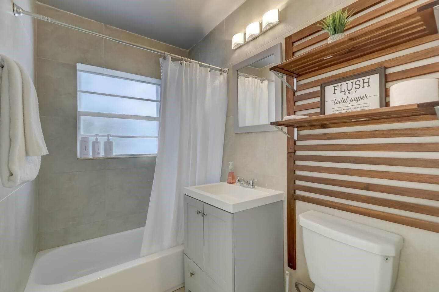 2740 NE 30th Place, Fort Lauderdale, FL 33306 — photo 16 of 22