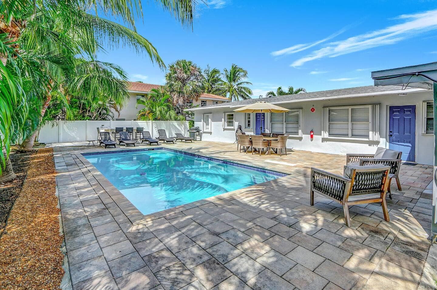 2740 NE 30th Place, Fort Lauderdale, FL 33306 — photo 18 of 22