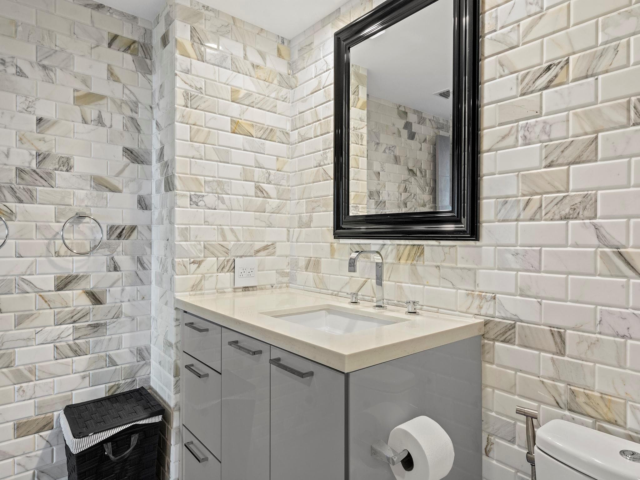 347 N New River Drive 1401, Fort Lauderdale, FL 33301 — photo 49 of 78