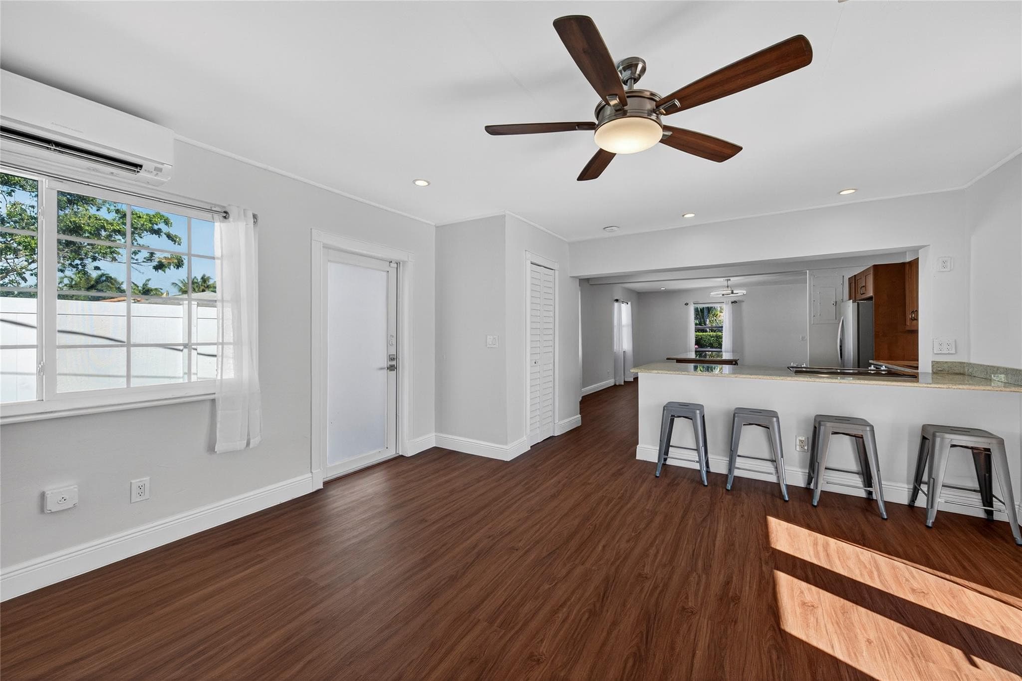 1445 NE 1st Avenue, Fort Lauderdale, FL 33304 — photo 18 of 43