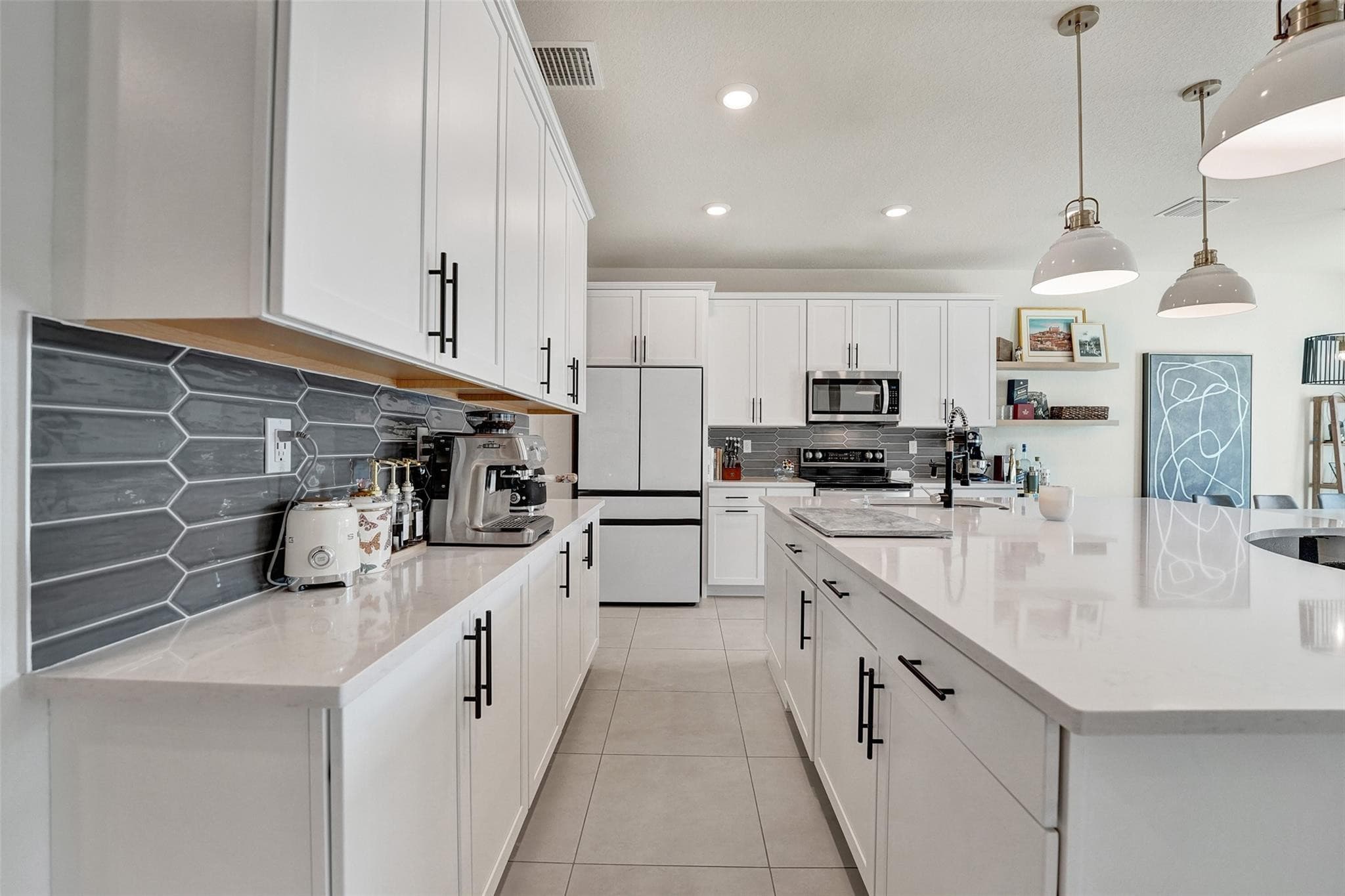 2118 Appleton Circle, Oakland Park, FL 33309 — photo 9 of 70