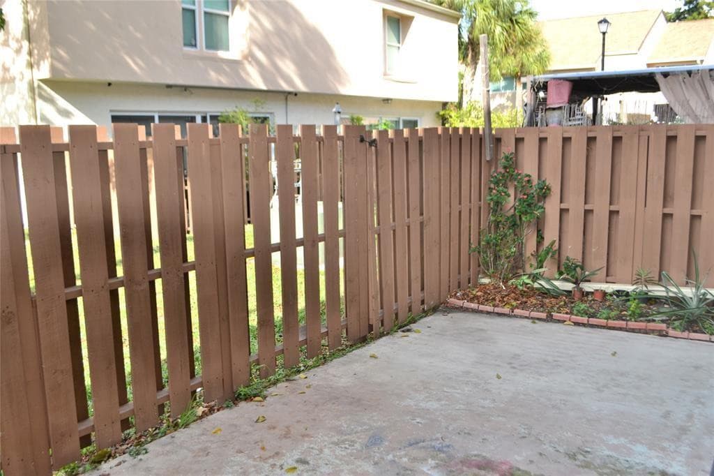 8237 NW 8th Court 4, Plantation, FL 33324 — photo 22 of 26