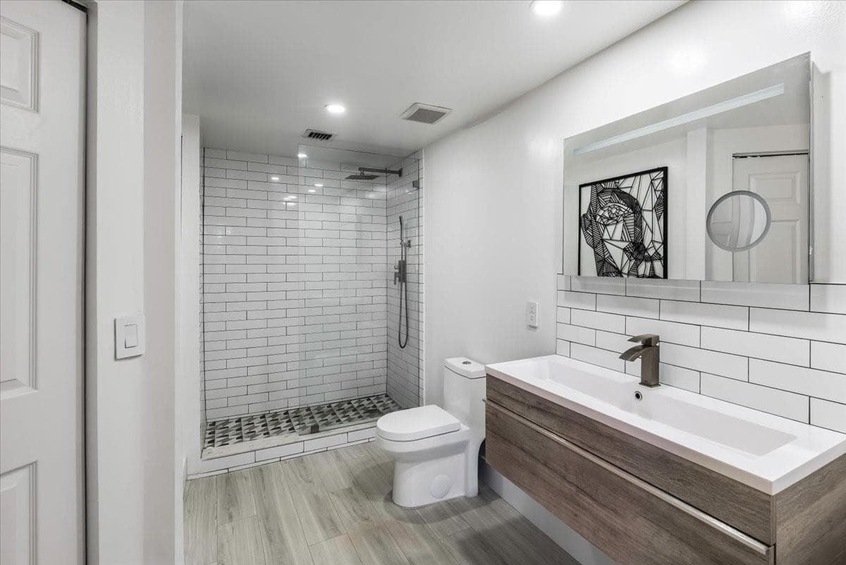 2452 Centergate Drive 202, Miramar, FL 33025 — photo 20 of 37