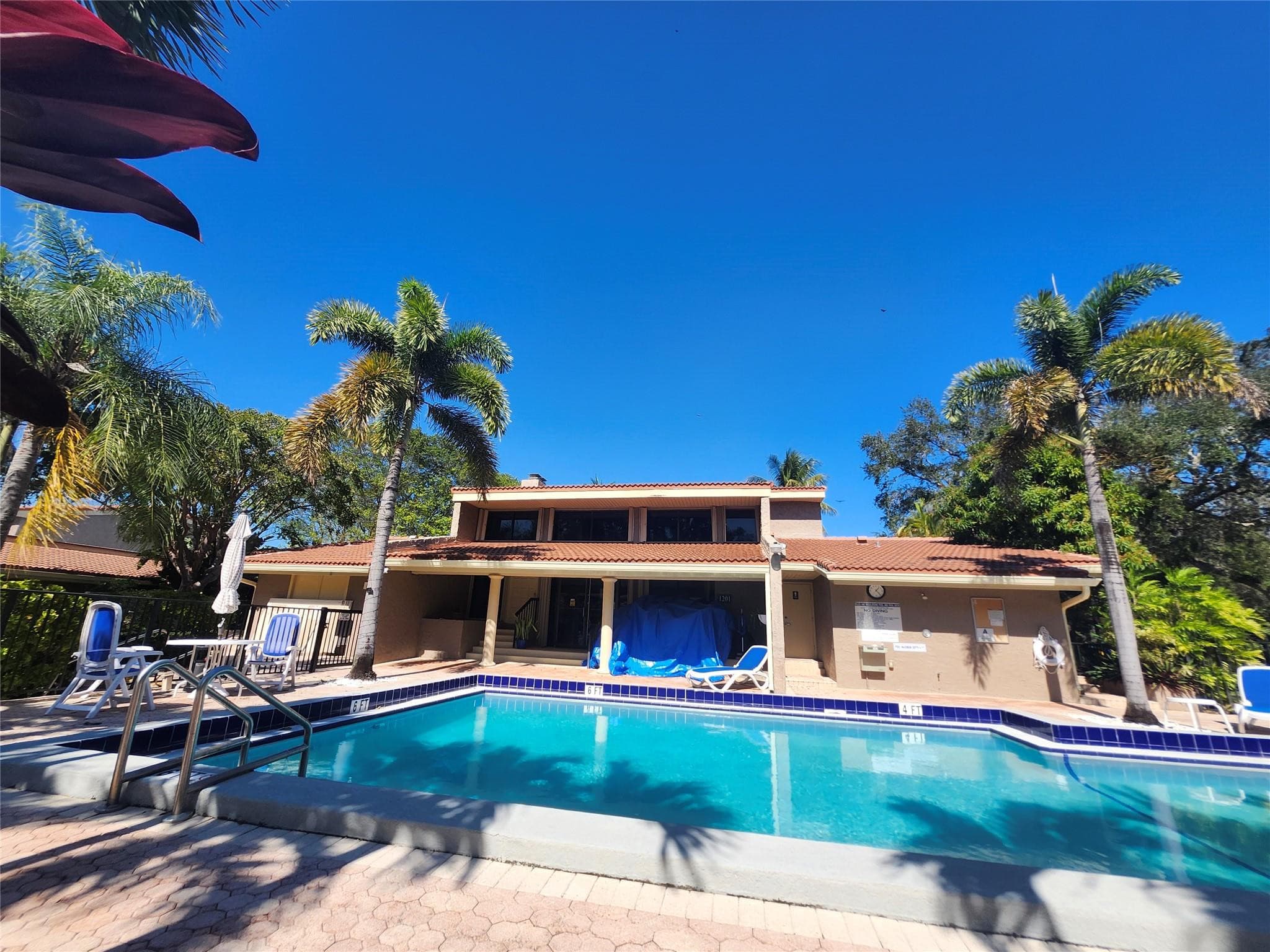 201 Dunwoody Lane 17-87, Hollywood, FL 33021 — photo 30 of 32