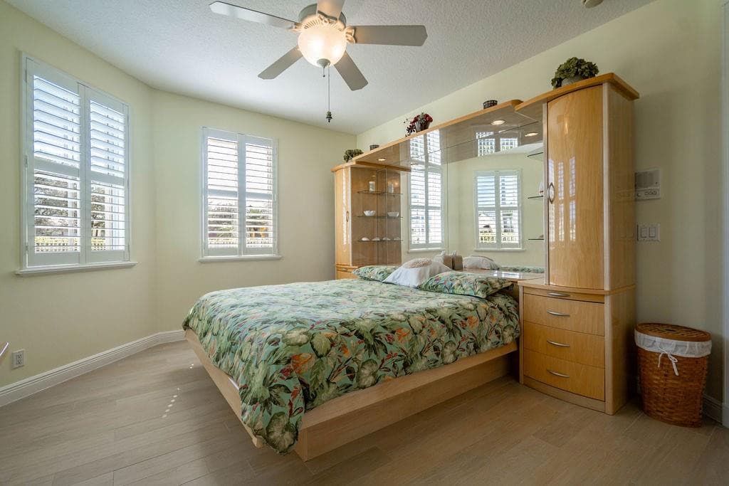 2825 Marina Circle 2825, Lighthouse Point, FL 33064 — photo 9 of 48