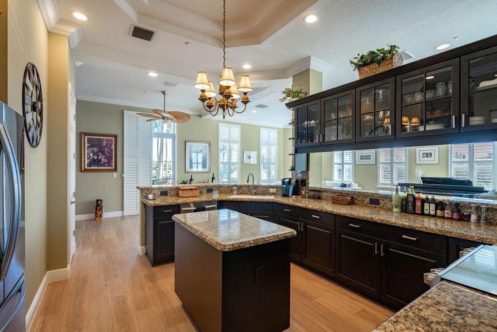 2825 Marina Circle 2825, Lighthouse Point, FL 33064 — photo 22 of 48
