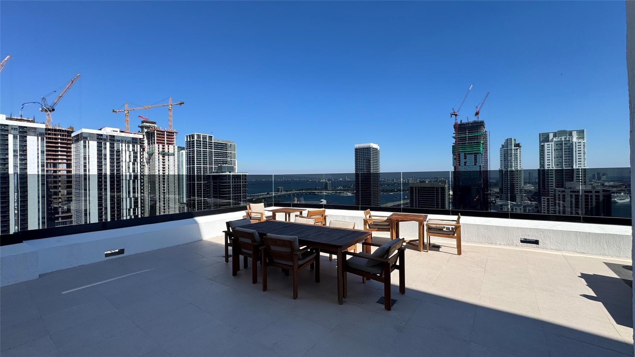 225 N Miami Avenue 3604, Miami, FL 33128 — photo 24 of 46