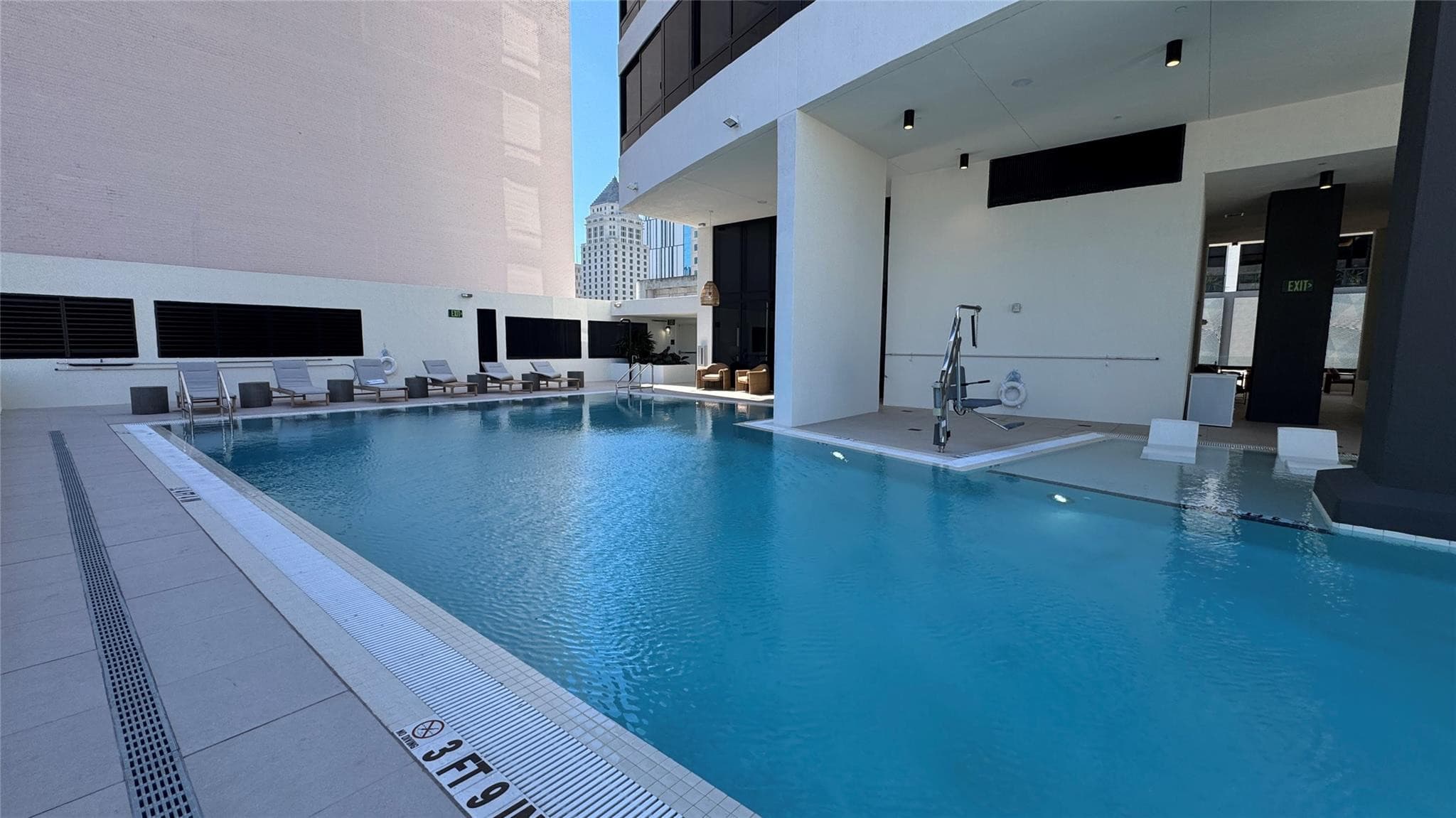 225 N Miami Avenue 3604, Miami, FL 33128 — photo 27 of 46