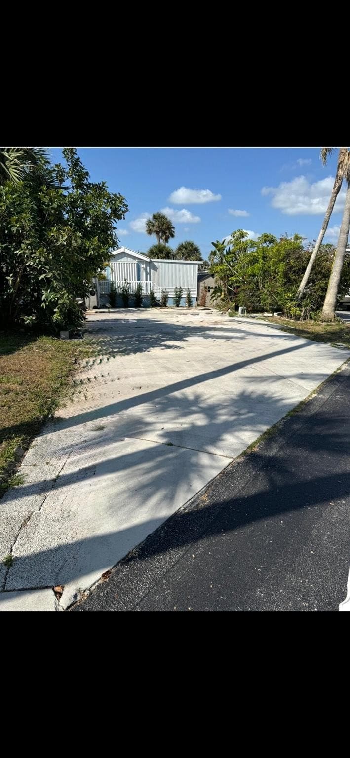 871 Osprey Lane, Hutchinson Island, FL 34949 — photo 1 of 5