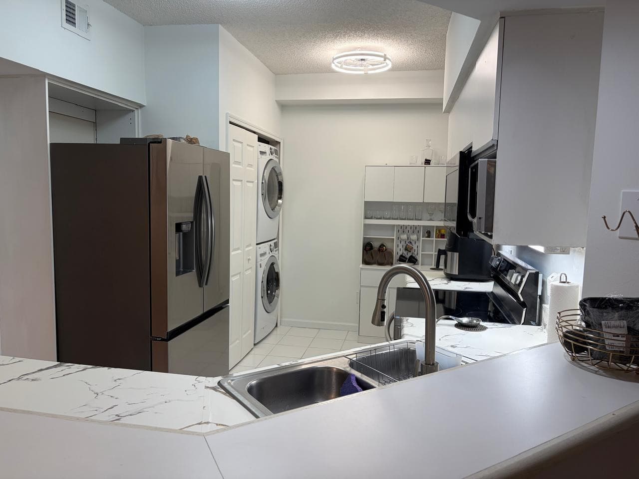 3205 NE 184th Street 9304, North Miami Beach, FL 33160 — photo 7 of 22