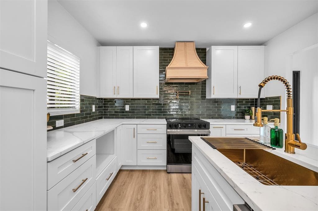 648 NE 16th Terrace, Fort Lauderdale, FL 33304 — photo 12 of 33