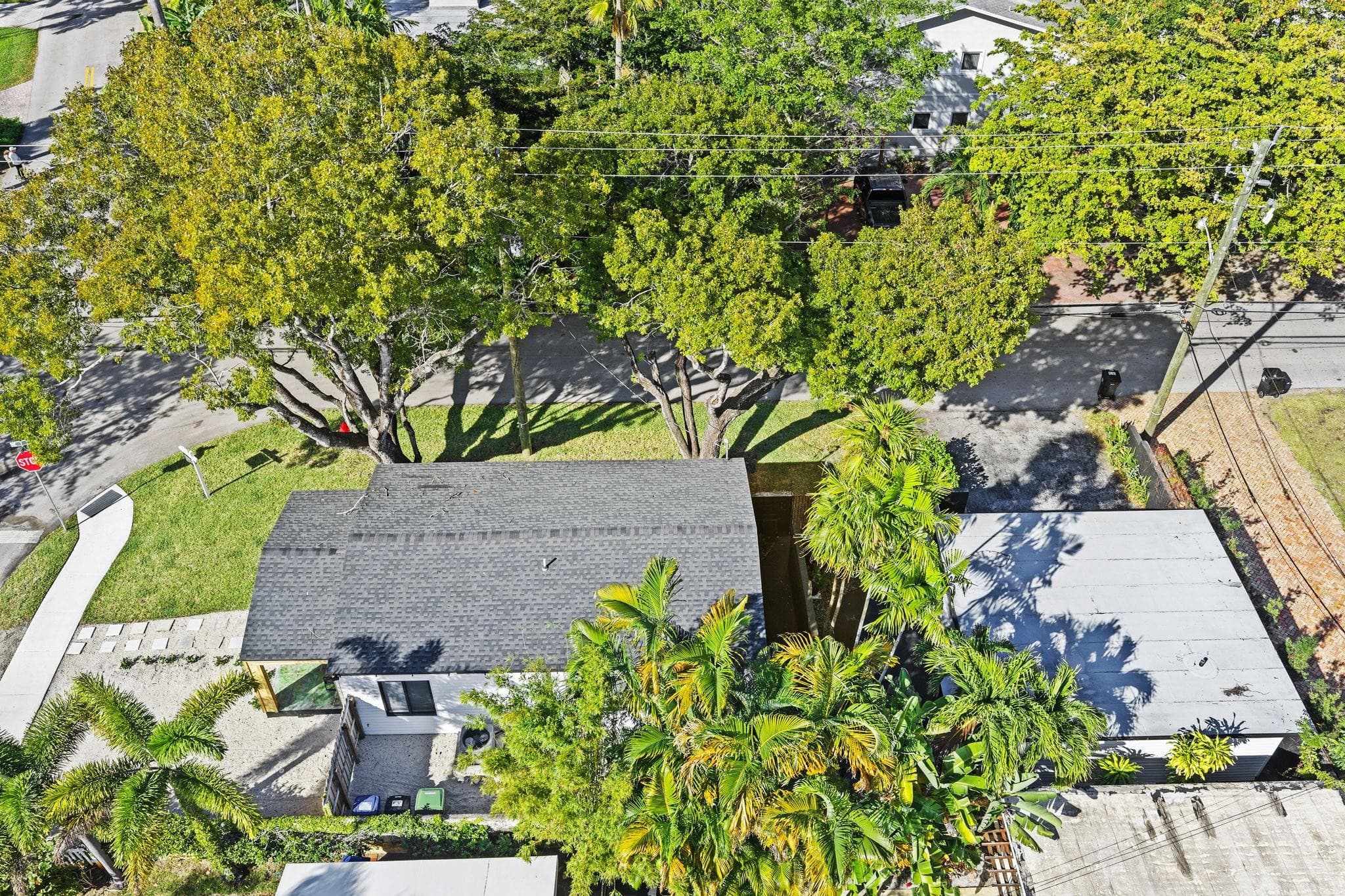 648 NE 16th Terrace, Fort Lauderdale, FL 33304 — photo 31 of 33