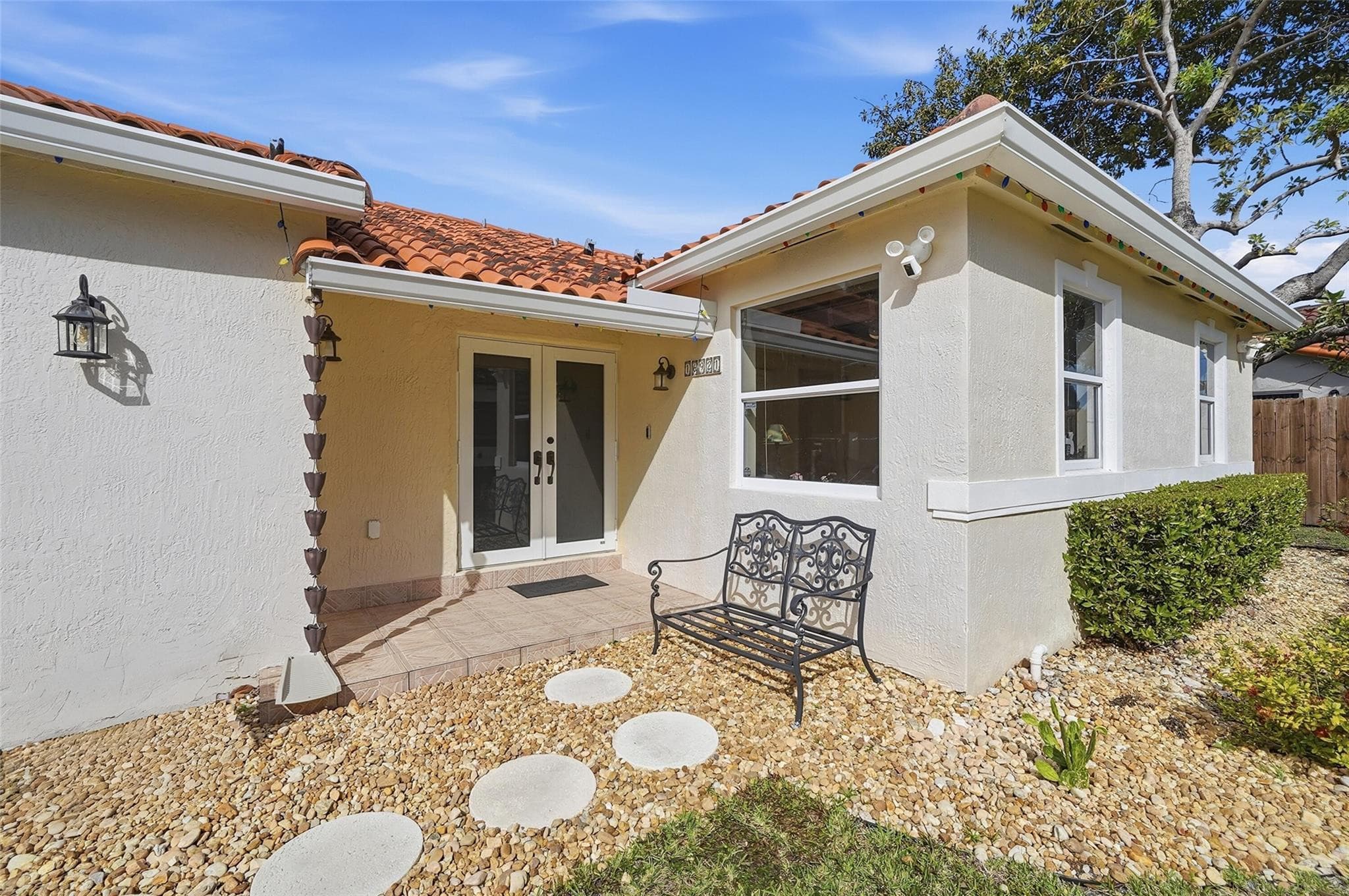 16921 SW 92nd Court, Palmetto Bay, FL 33157 — photo 3 of 57