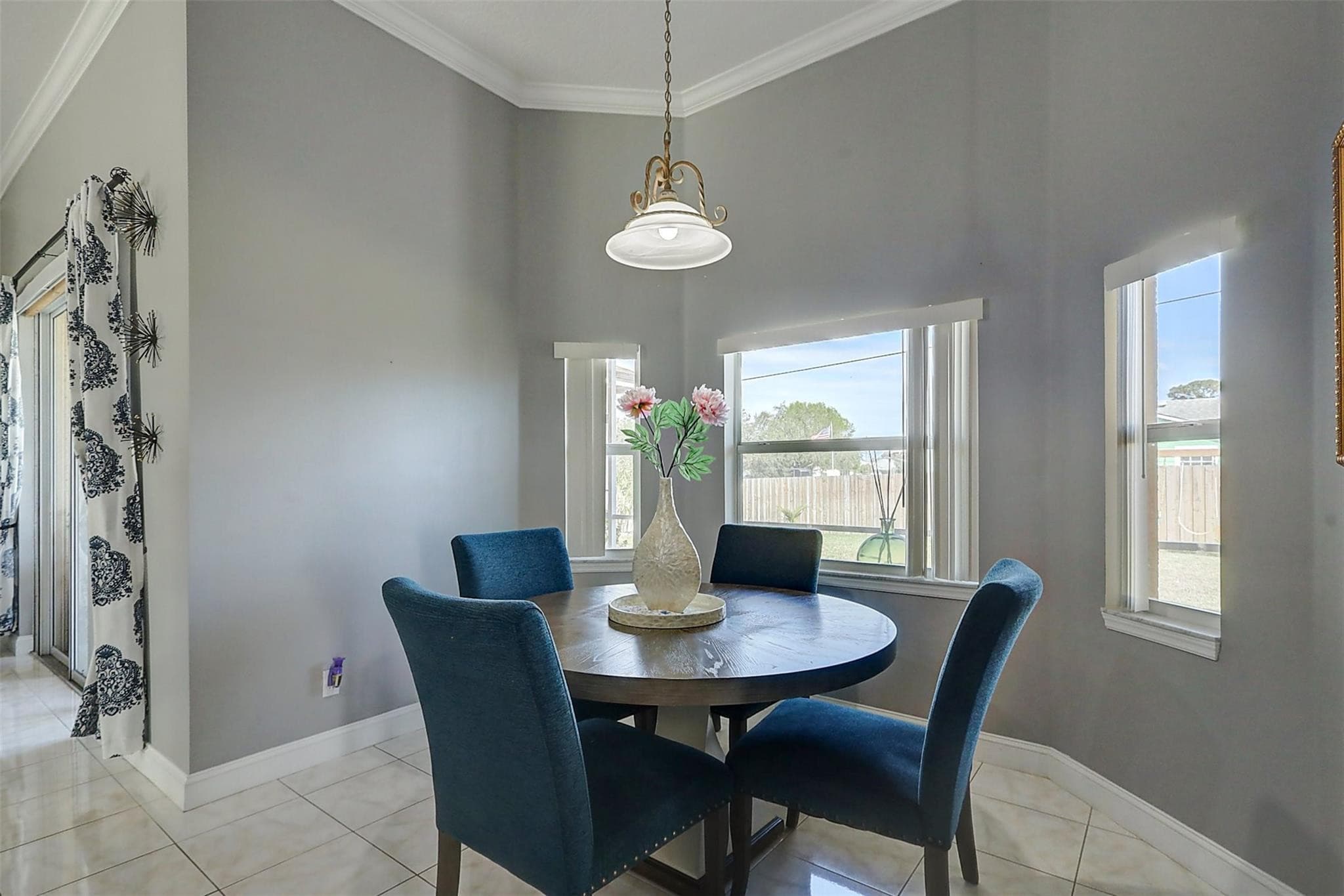 3125 SW Savona Boulevard, Port St. Lucie, FL 34953 — photo 12 of 40