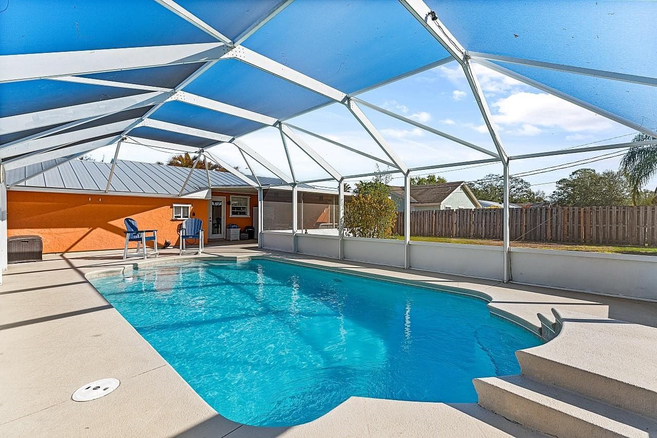 1085 24th Place, Vero Beach, FL 32962 — photo 5 of 31