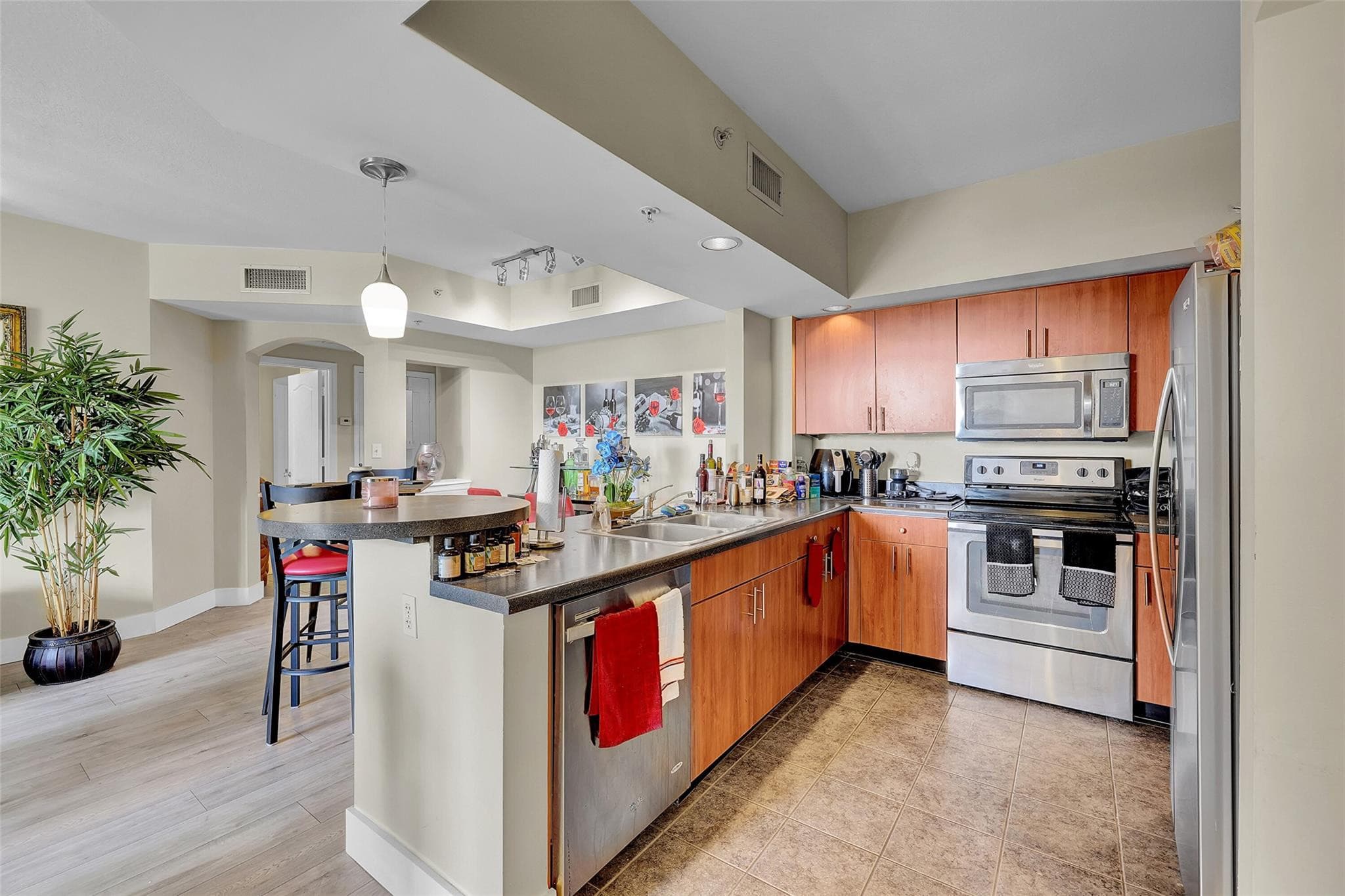 110 N Federal Highway 815, Fort Lauderdale, FL 33301 — photo 8 of 40
