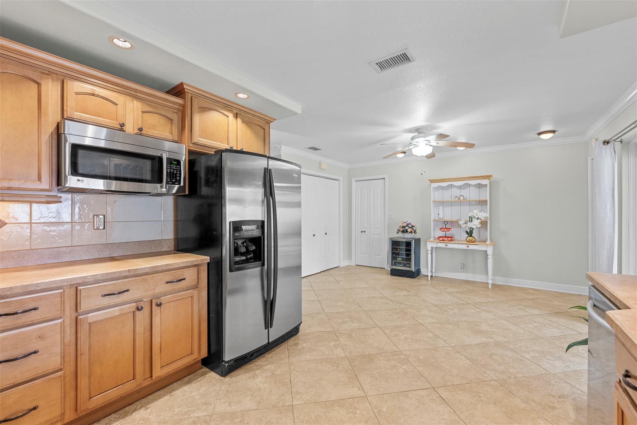 5284 NE 18th Terrace, Fort Lauderdale, FL 33308 — photo 16 of 57