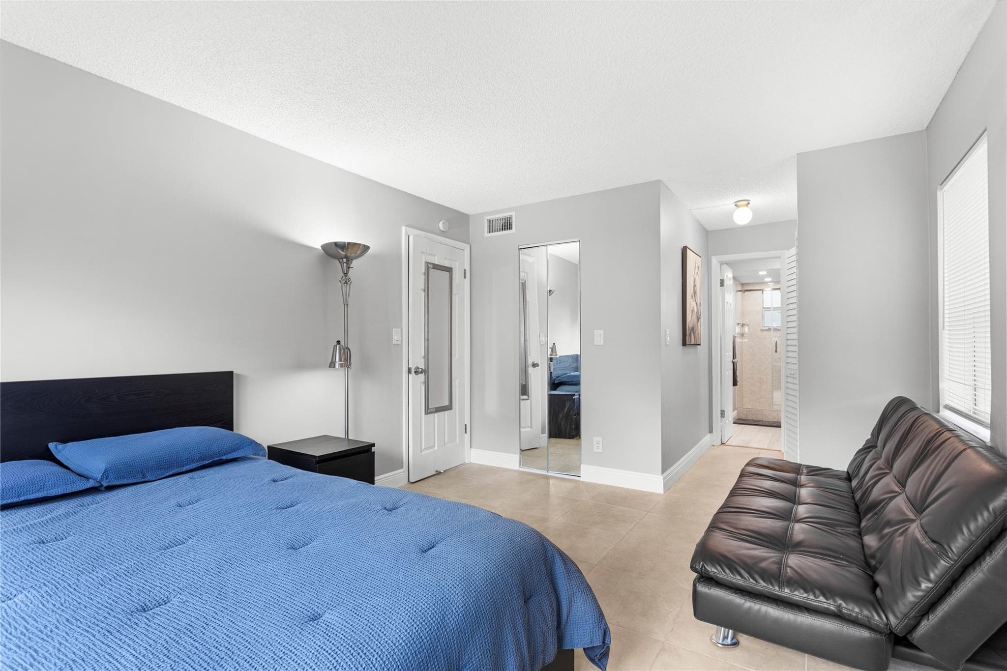 9700 Sunrise Lakes Boulevard 101, Sunrise, FL 33322 — photo 11 of 19
