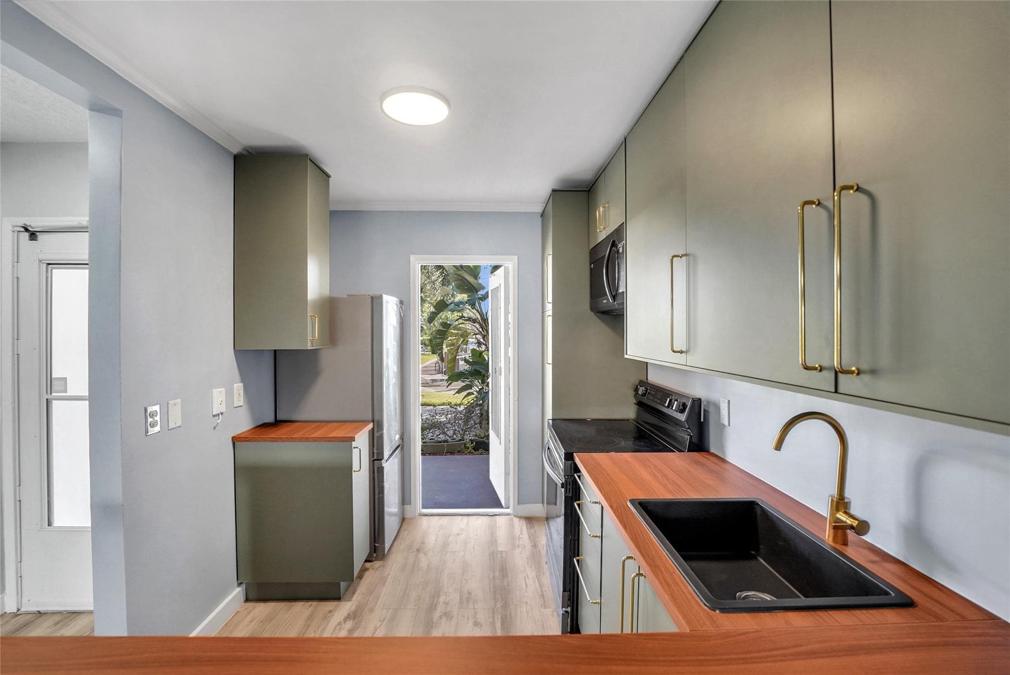 2800 NE 14th St Causeway 110, Pompano Beach, FL 33062 — photo 3 of 32