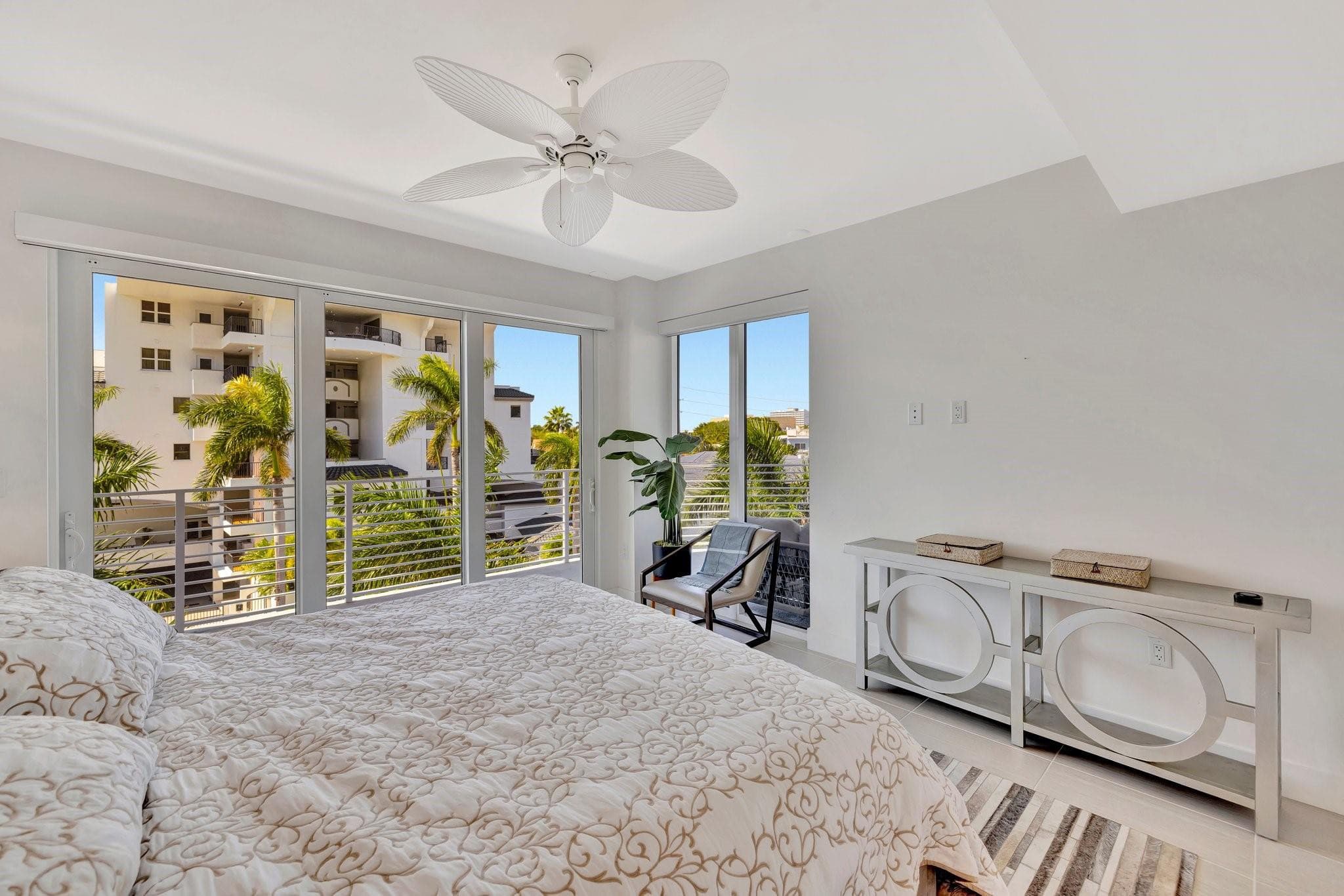 612 Bayshore Drive 301, Fort Lauderdale, FL 33304 — photo 26 of 77