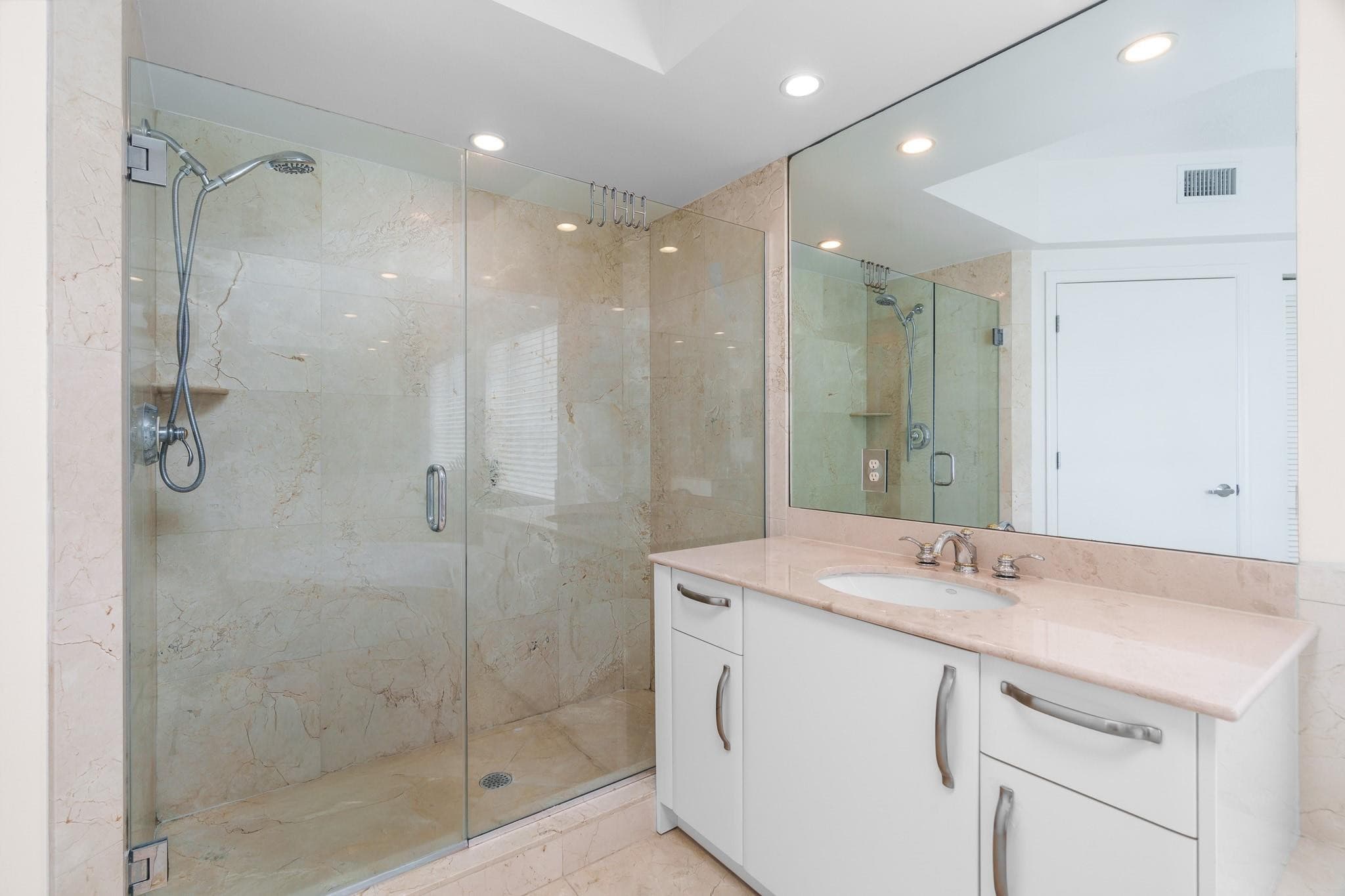 2051 SE 3rd Street 307, Deerfield Beach, FL 33441 — photo 20 of 40