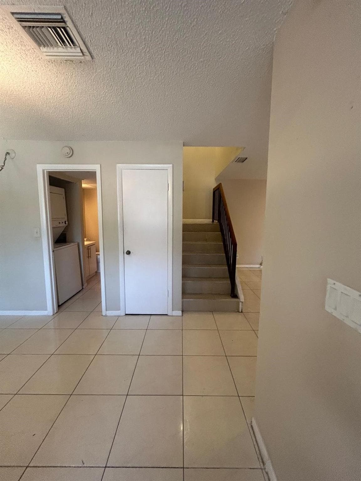 5821 Swordfish Court B, Tamarac, FL 33319 — photo 4 of 10
