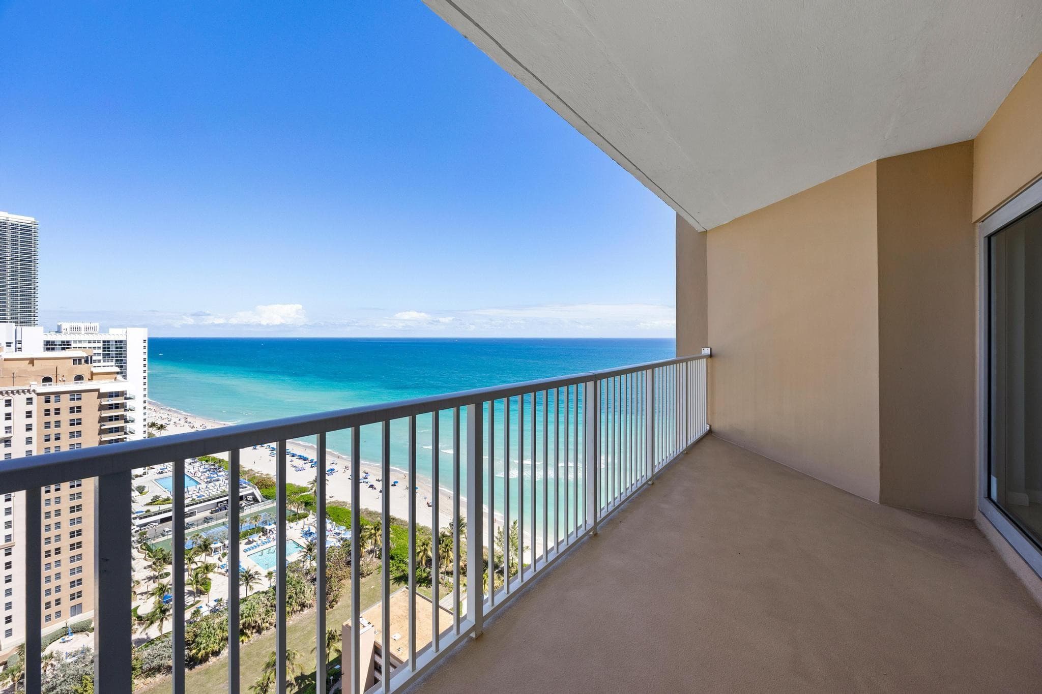 1950 S Ocean Drive PHB, Hallandale Beach, FL 33009 — photo 1 of 37