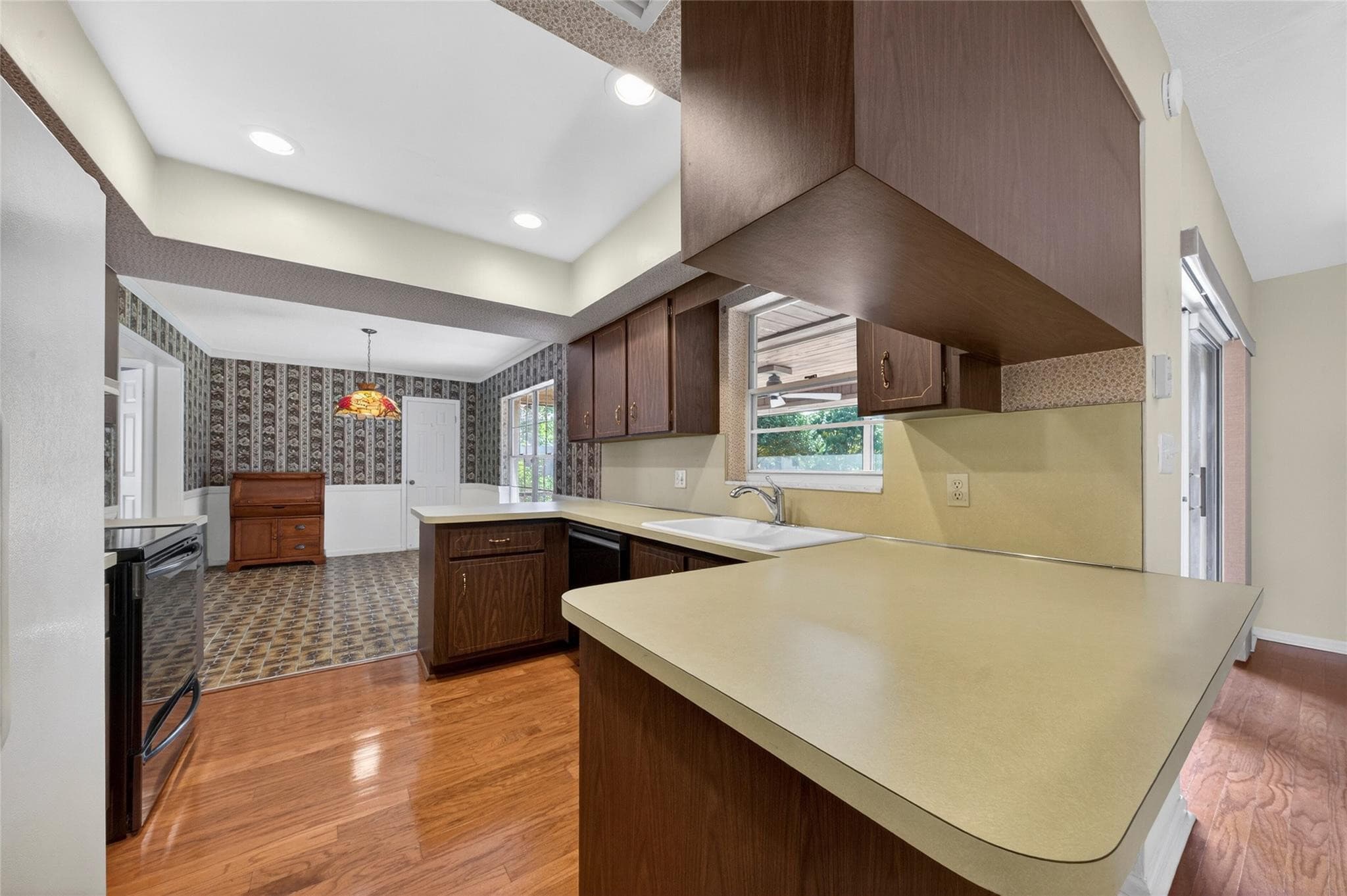 13630 SW 24th Street, Davie, FL 33325 — photo 23 of 64