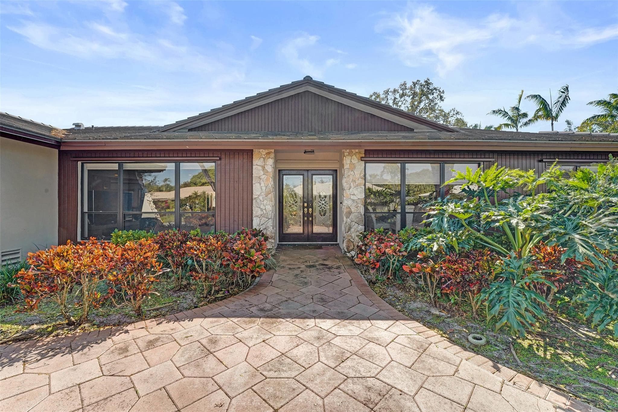 9600 Conch Shell Manor, Plantation, FL 33324 — photo 4 of 29