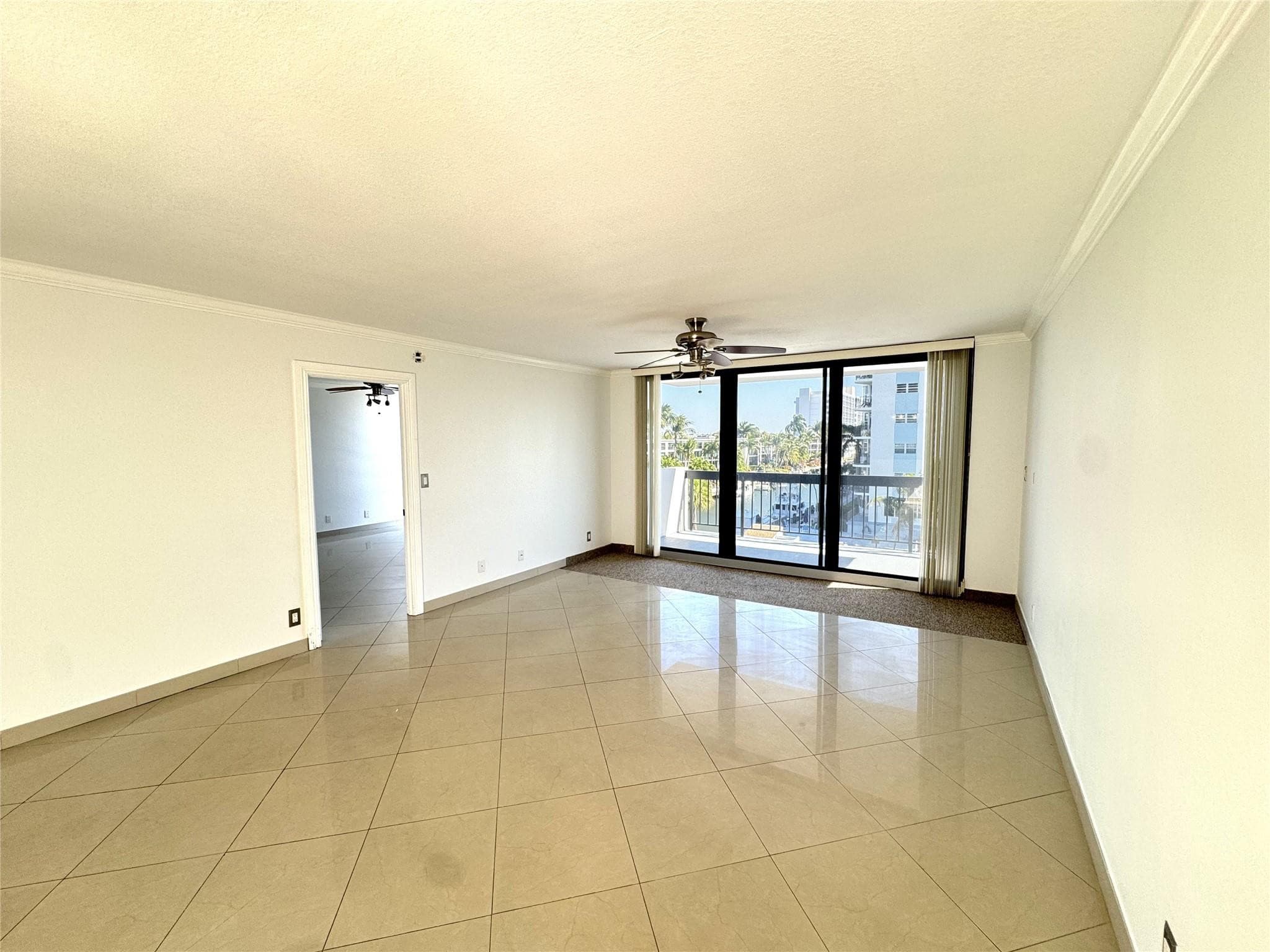 4800 Bayview Drive 406, Fort Lauderdale, FL 33308 — photo 5 of 26