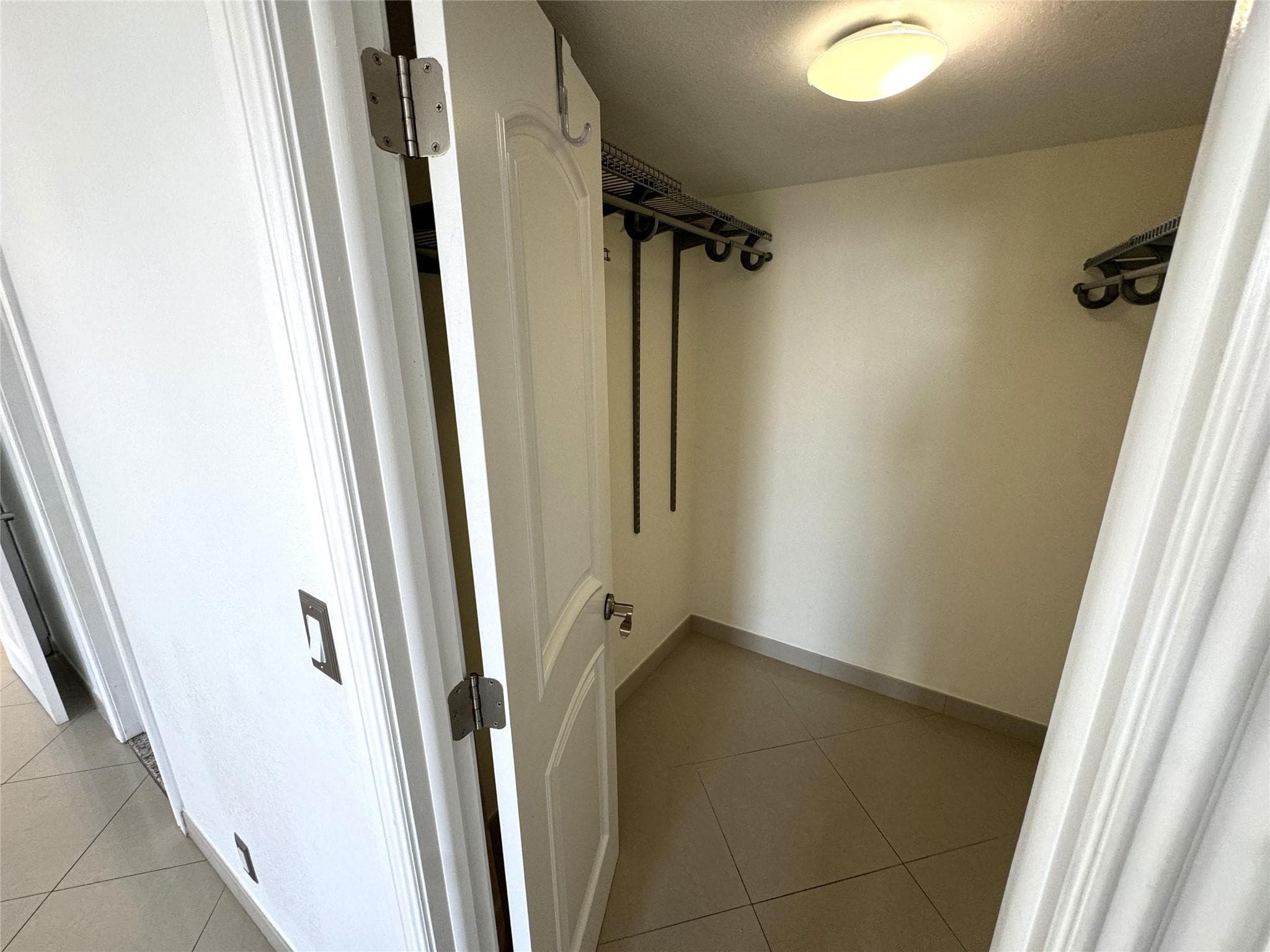 4800 Bayview Drive 406, Fort Lauderdale, FL 33308 — photo 22 of 26