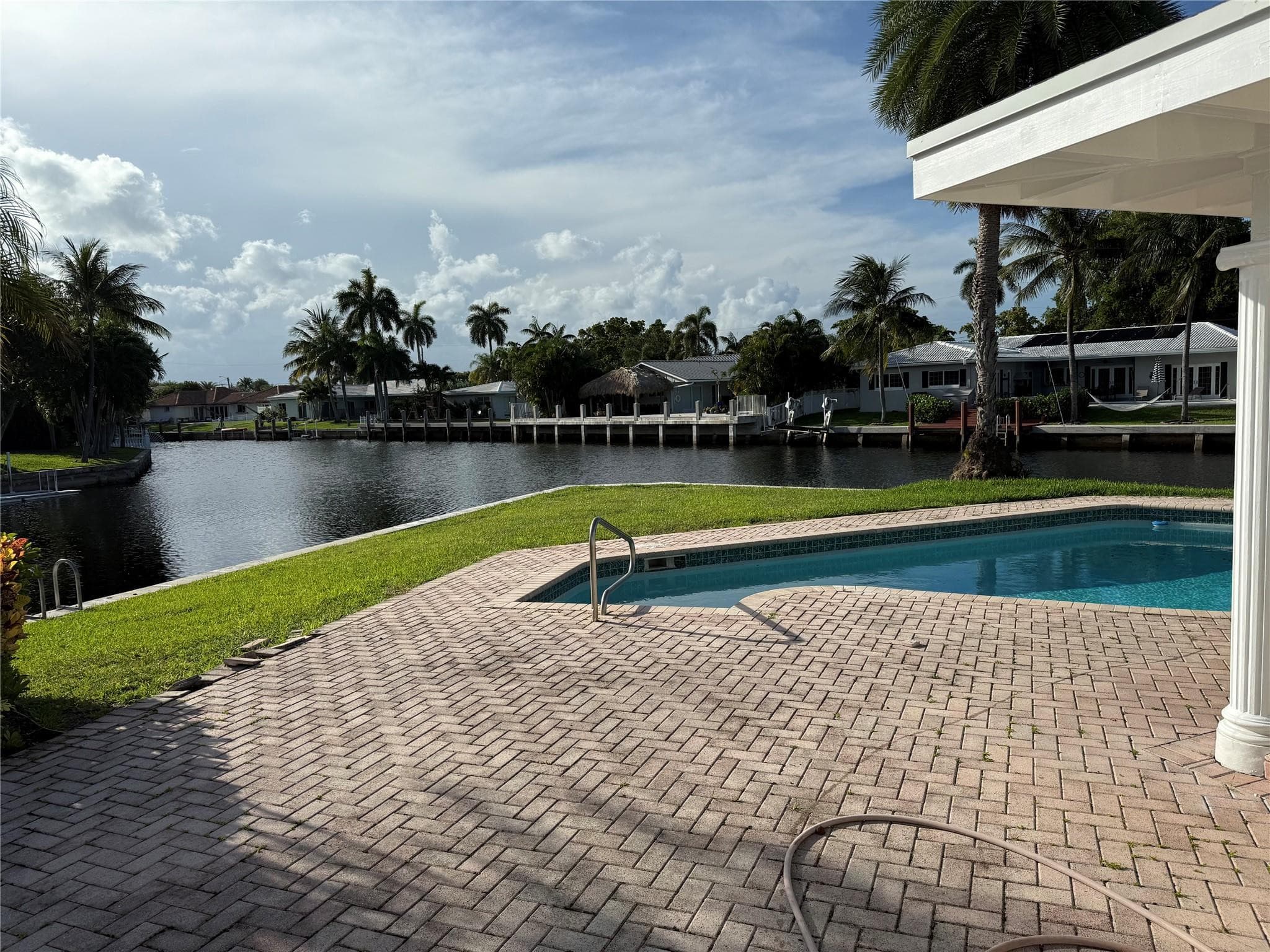 5251 NE 29th Avenue, Fort Lauderdale, FL 33308 — photo 1 of 6