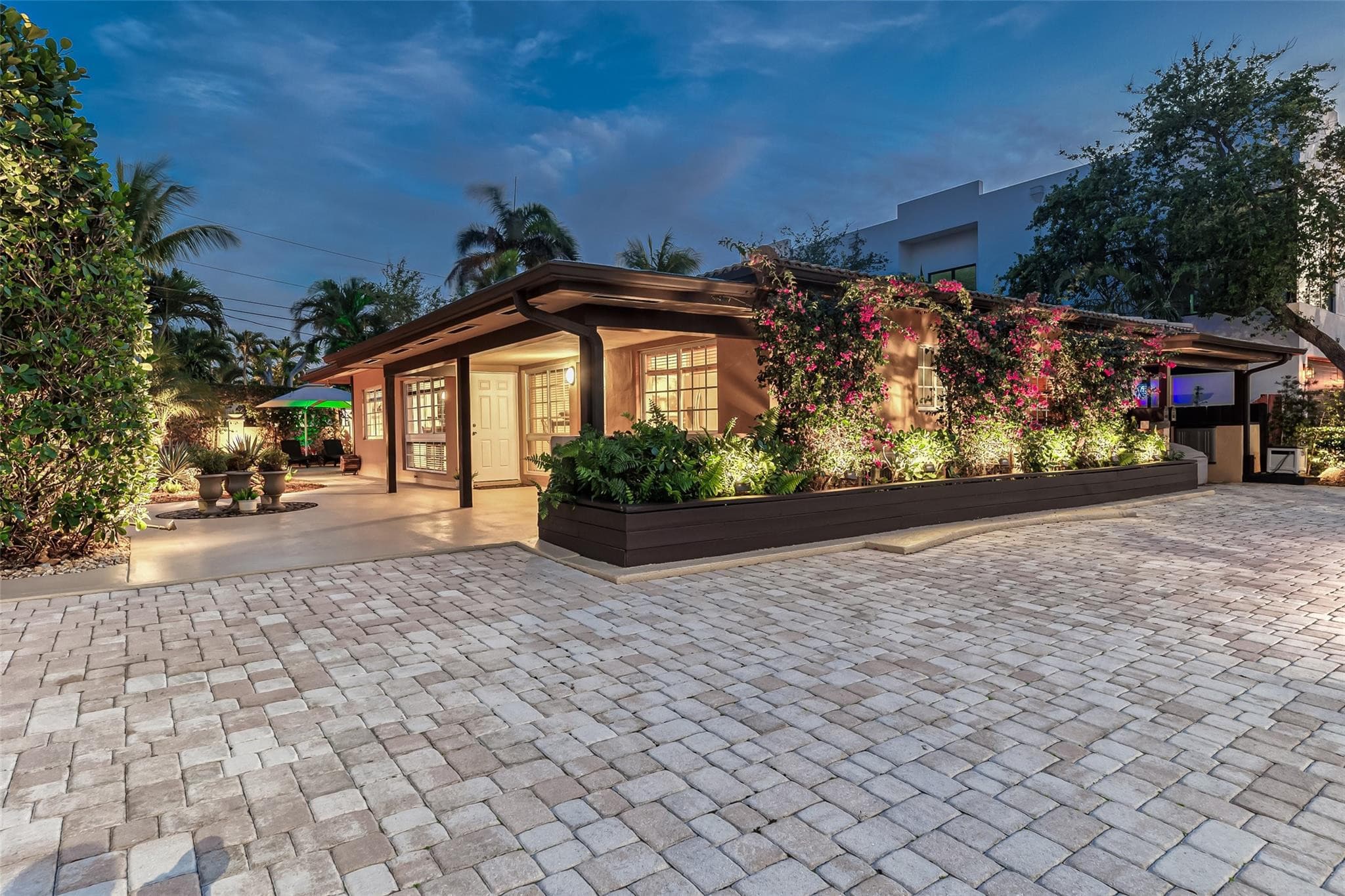258 Basin Drive, Lauderdale-By-The-Sea, FL 33308 — photo 13 of 76