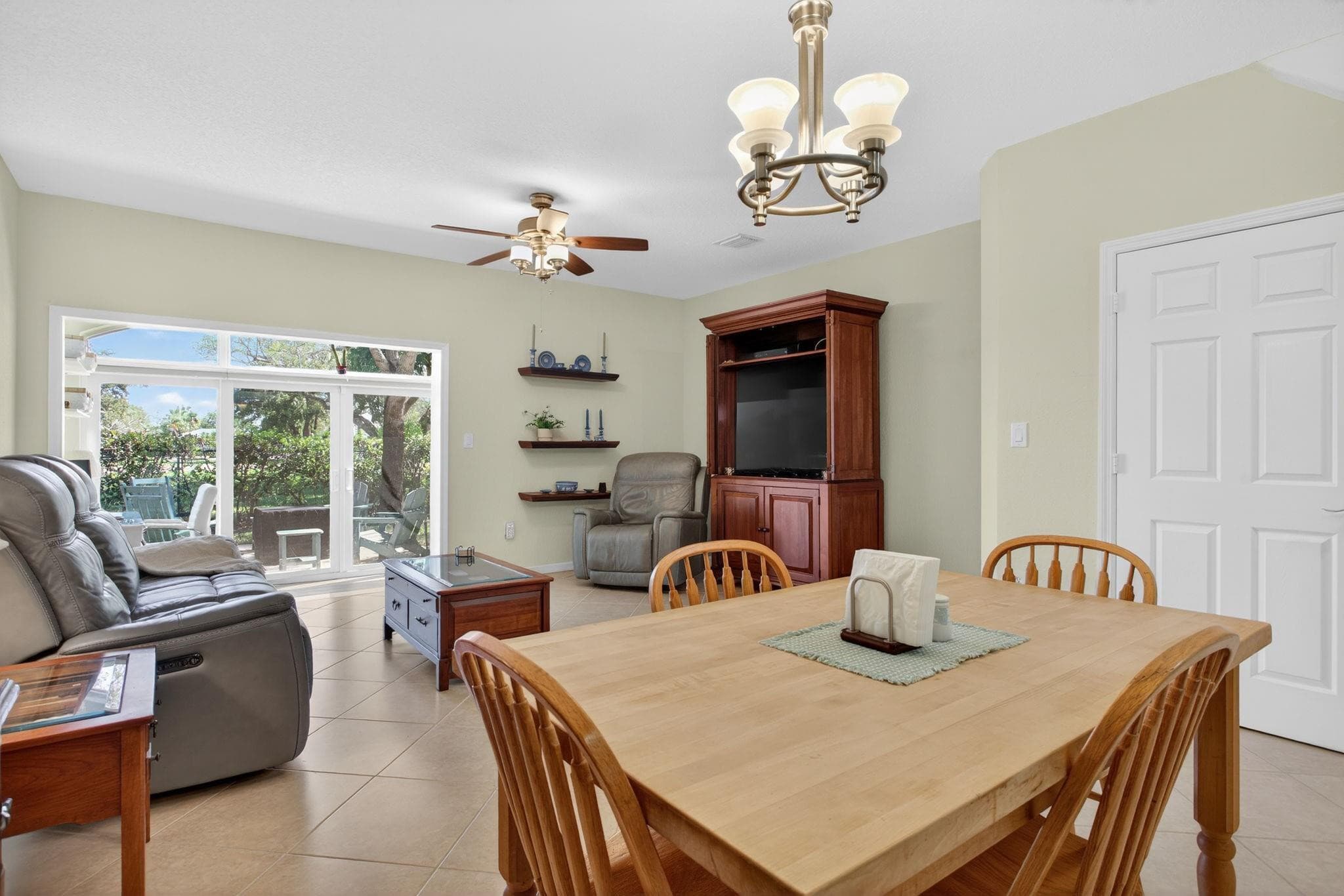 8204 Santa Monica Avenue 8204, Tamarac, FL 33321 — photo 10 of 31