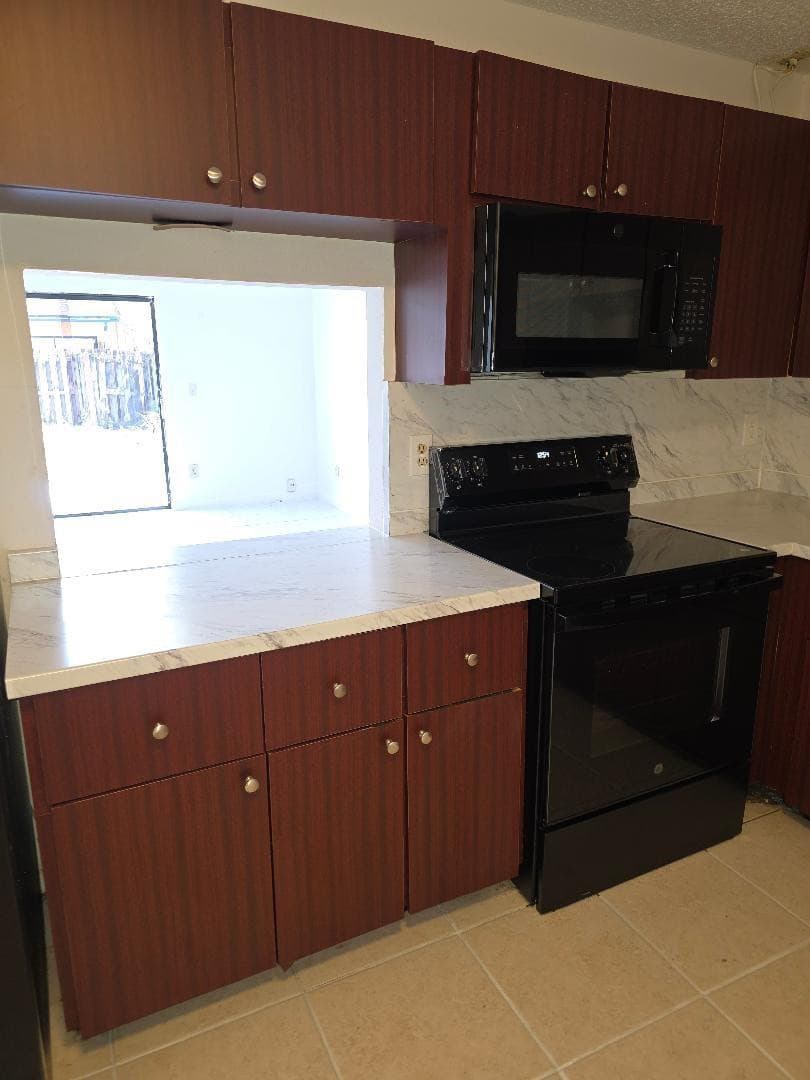 7474 NW 34th Street 7474, Lauderhill, FL 33319 — photo 14 of 21