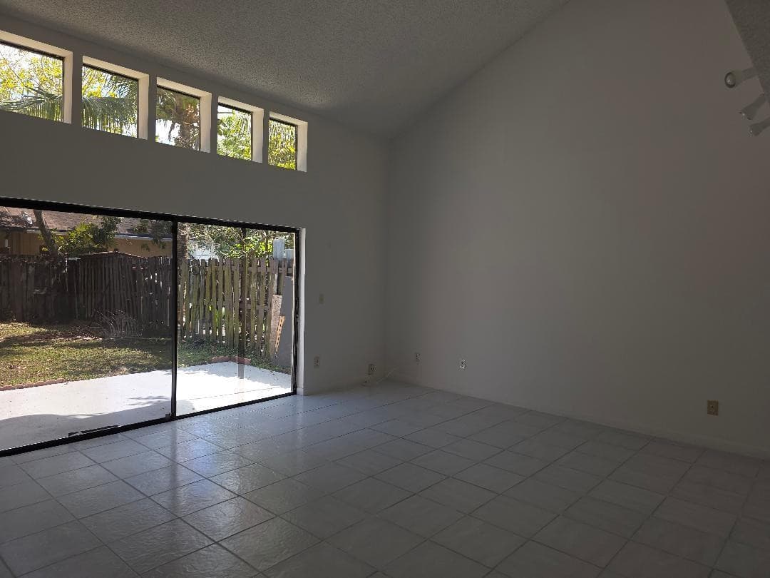 7474 NW 34th Street 7474, Lauderhill, FL 33319 — photo 17 of 21