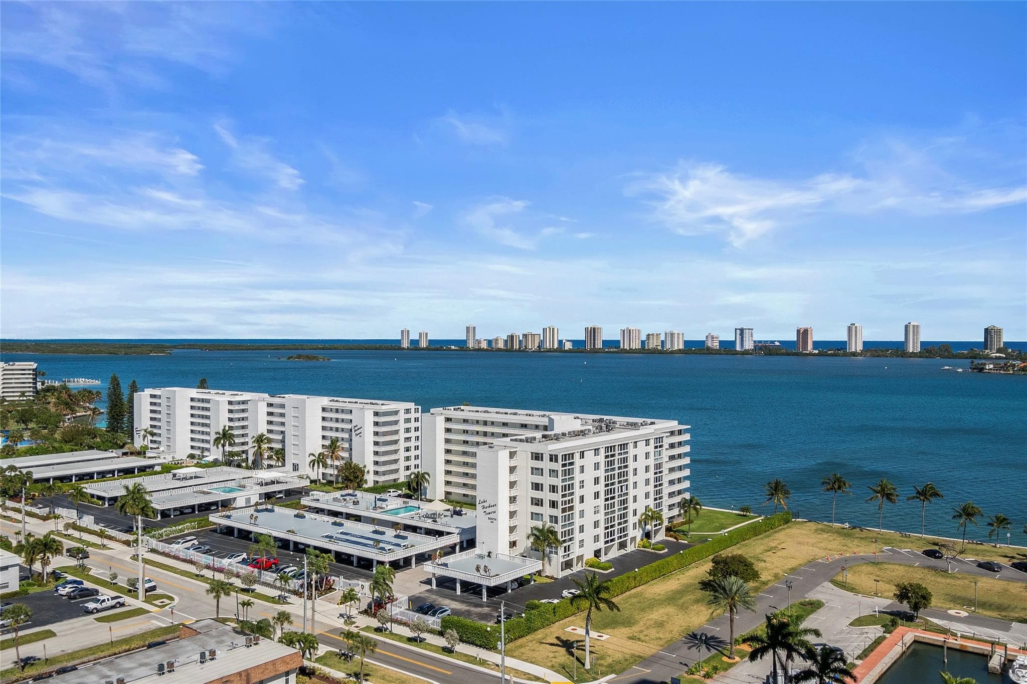 220 Lake Shore Drive 1417, Lake Park, FL 33403 — photo 8 of 29