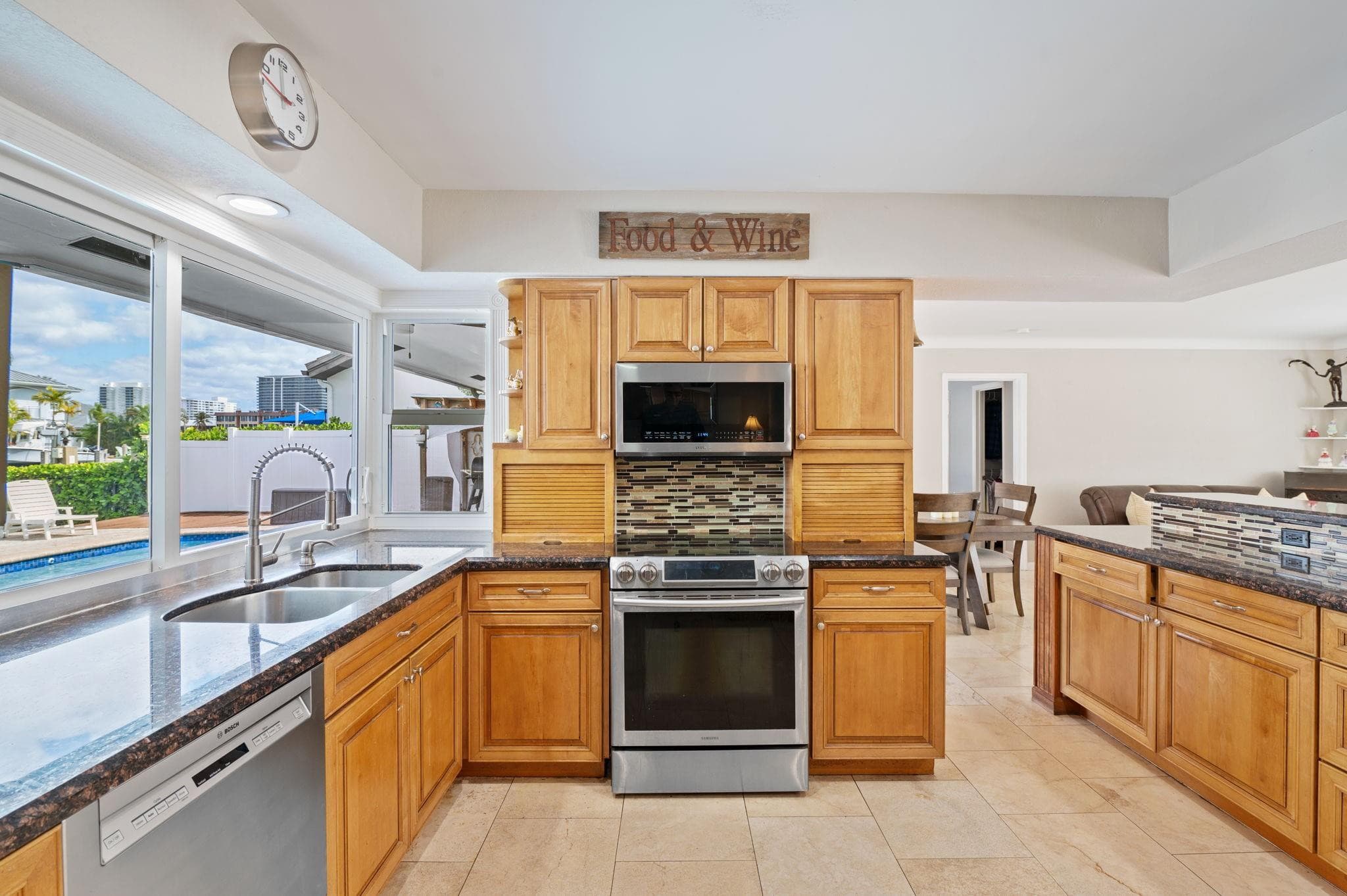 2821 NE 9th Court, Pompano Beach, FL 33062 — photo 14 of 41