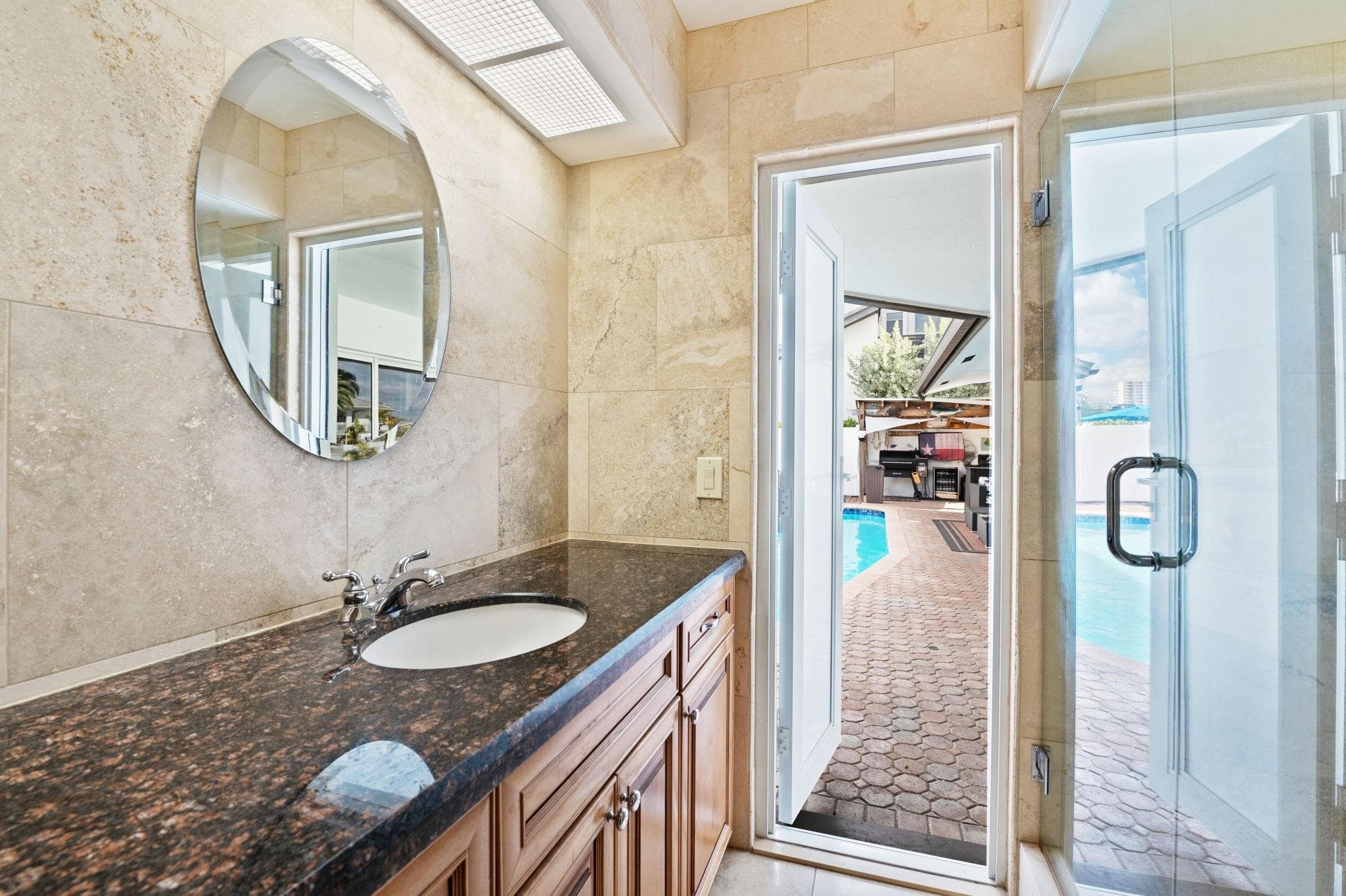 2821 NE 9th Court, Pompano Beach, FL 33062 — photo 21 of 41
