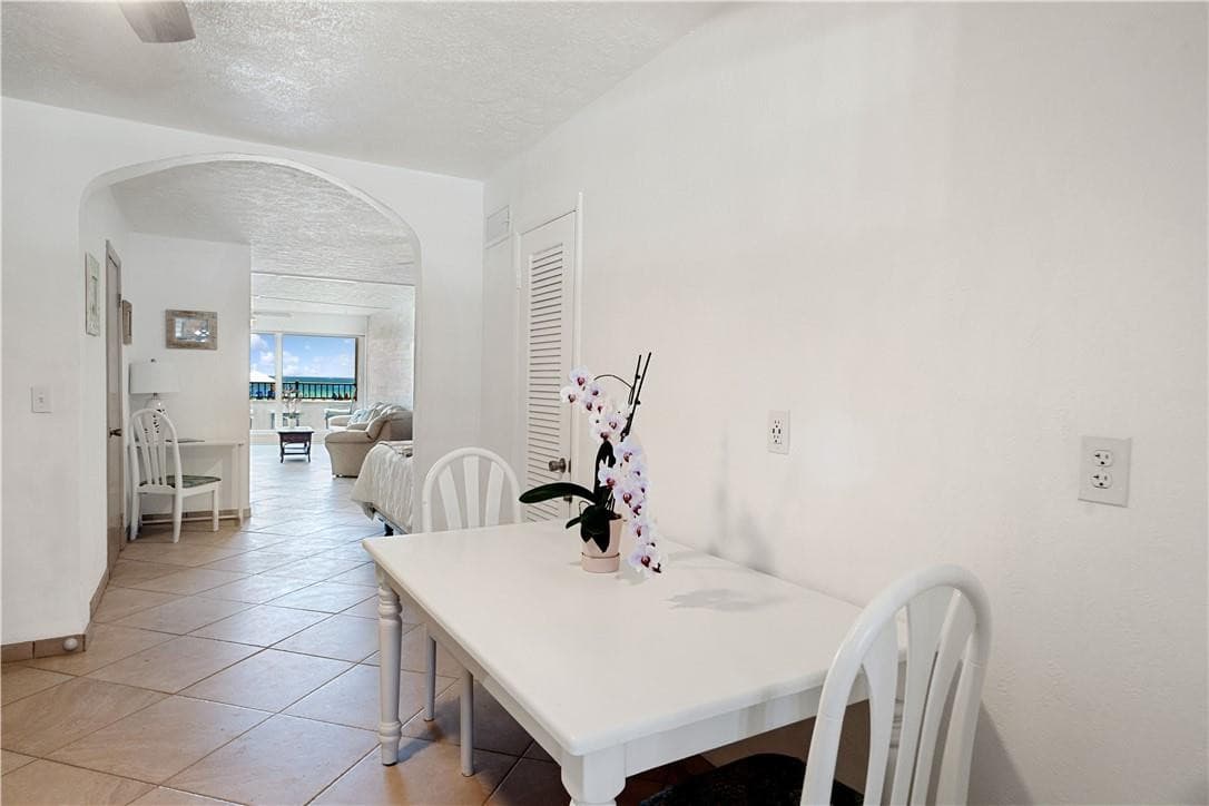 201 Van Buren Street 102, Hollywood, FL 33019 — photo 8 of 15