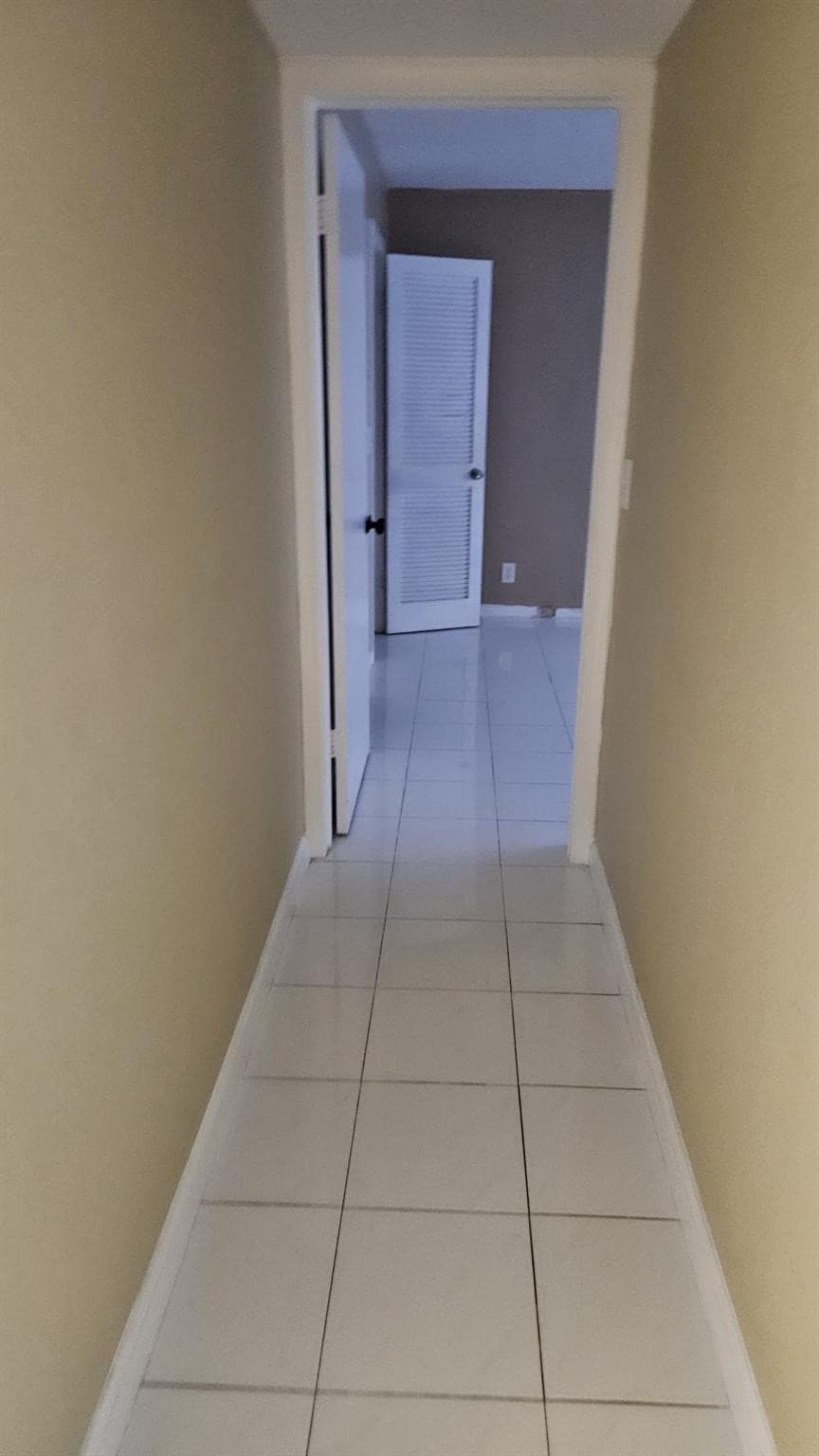 4042 NW 19th Street F411, Fort Lauderdale, FL 33313 — photo 9 of 18