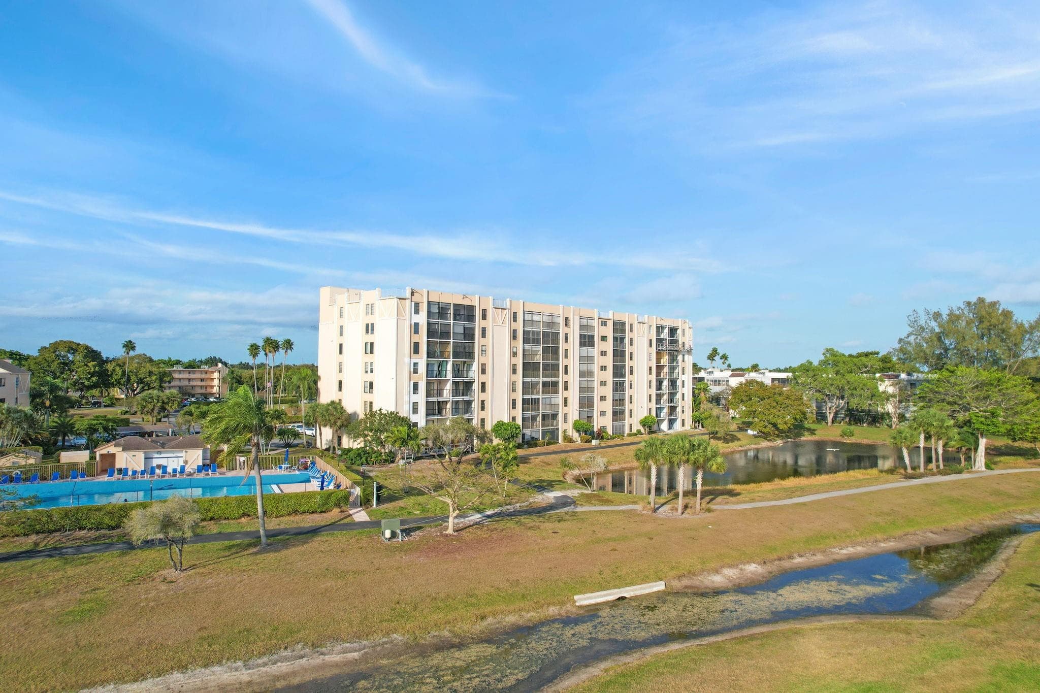 6866 Huntington Lane 304, Delray Beach, FL 33446 — photo 44 of 60