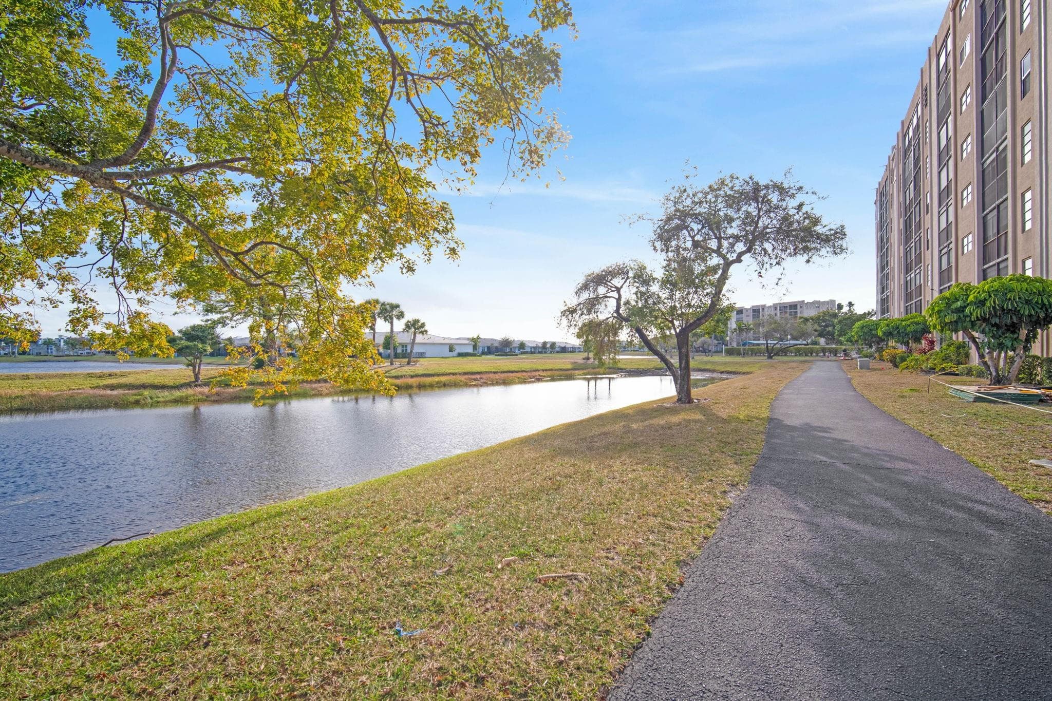 6866 Huntington Lane 304, Delray Beach, FL 33446 — photo 49 of 60