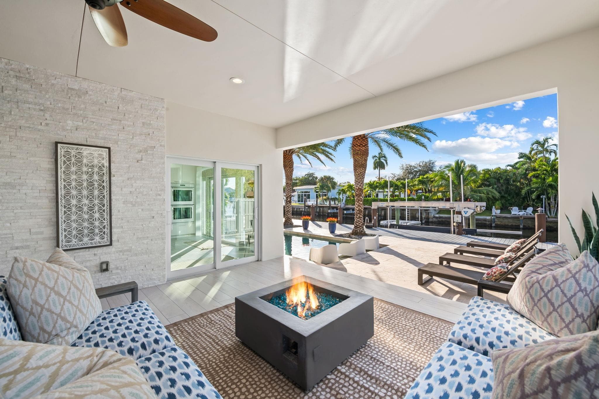 1731 NE 23rd Avenue, Fort Lauderdale, FL 33305 — photo 5 of 69
