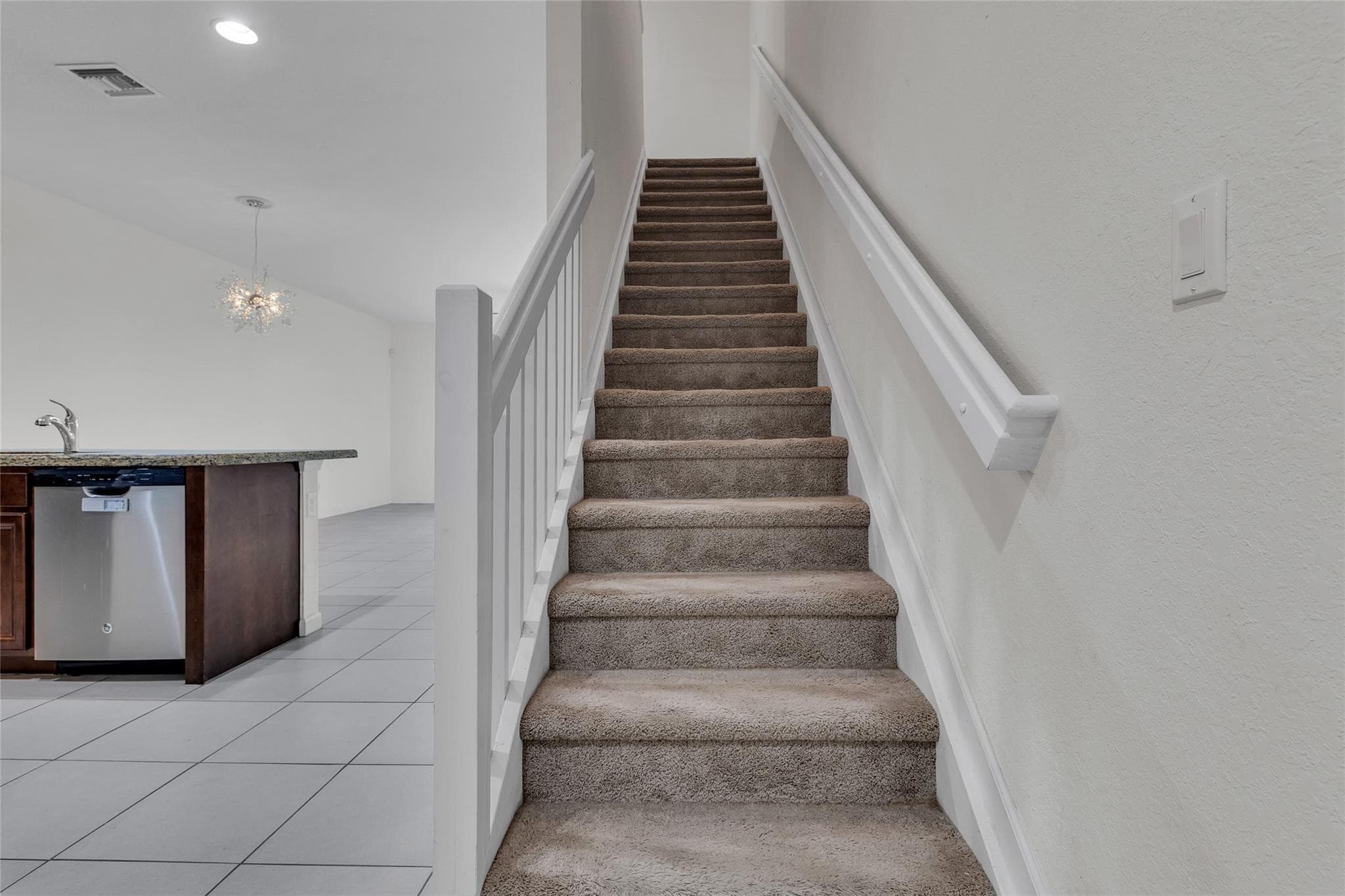 4234 N Dixie Highway 122, Oakland Park, FL 33334 — photo 19 of 44