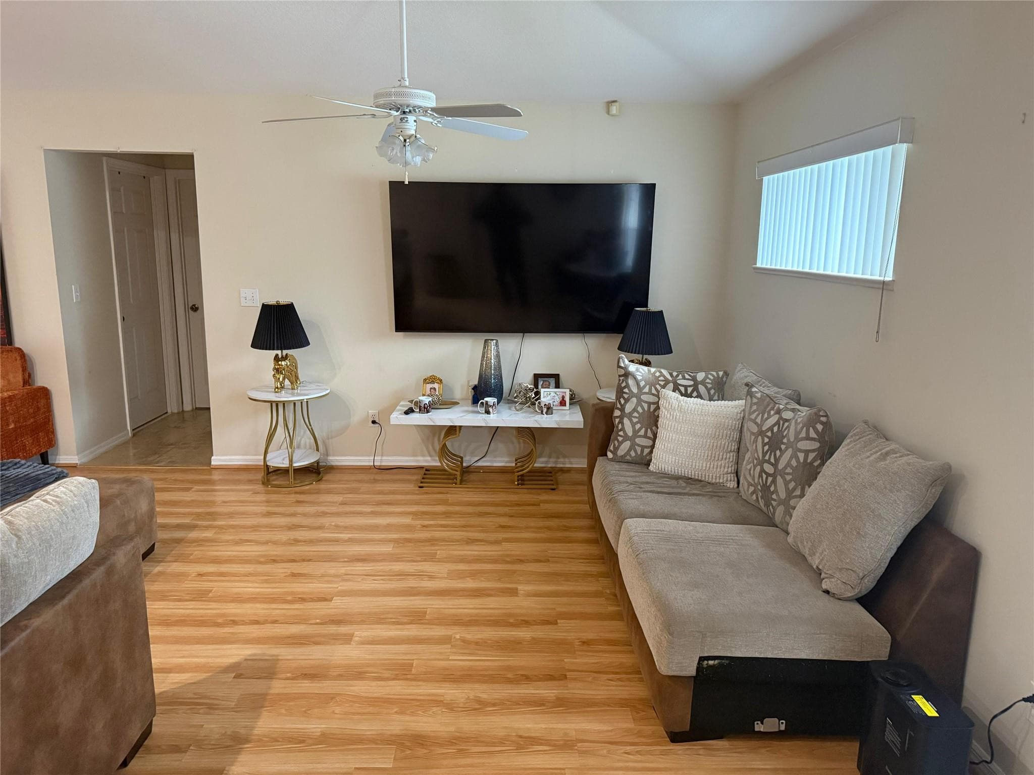 Single Family Residence in Port St. Lucie — photo 10 of 13