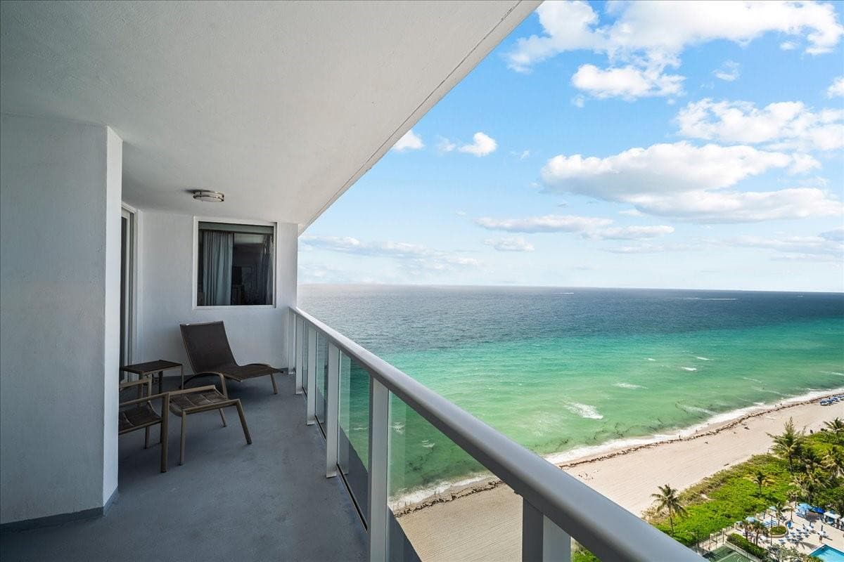1890 S Ocean Drive PH4, Hallandale Beach, FL 33009 — photo 28 of 49